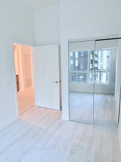 Photo 12 of Unit 803S, 110 Broadway Avenue, Toronto, Mount Pleasant West — HOMEH