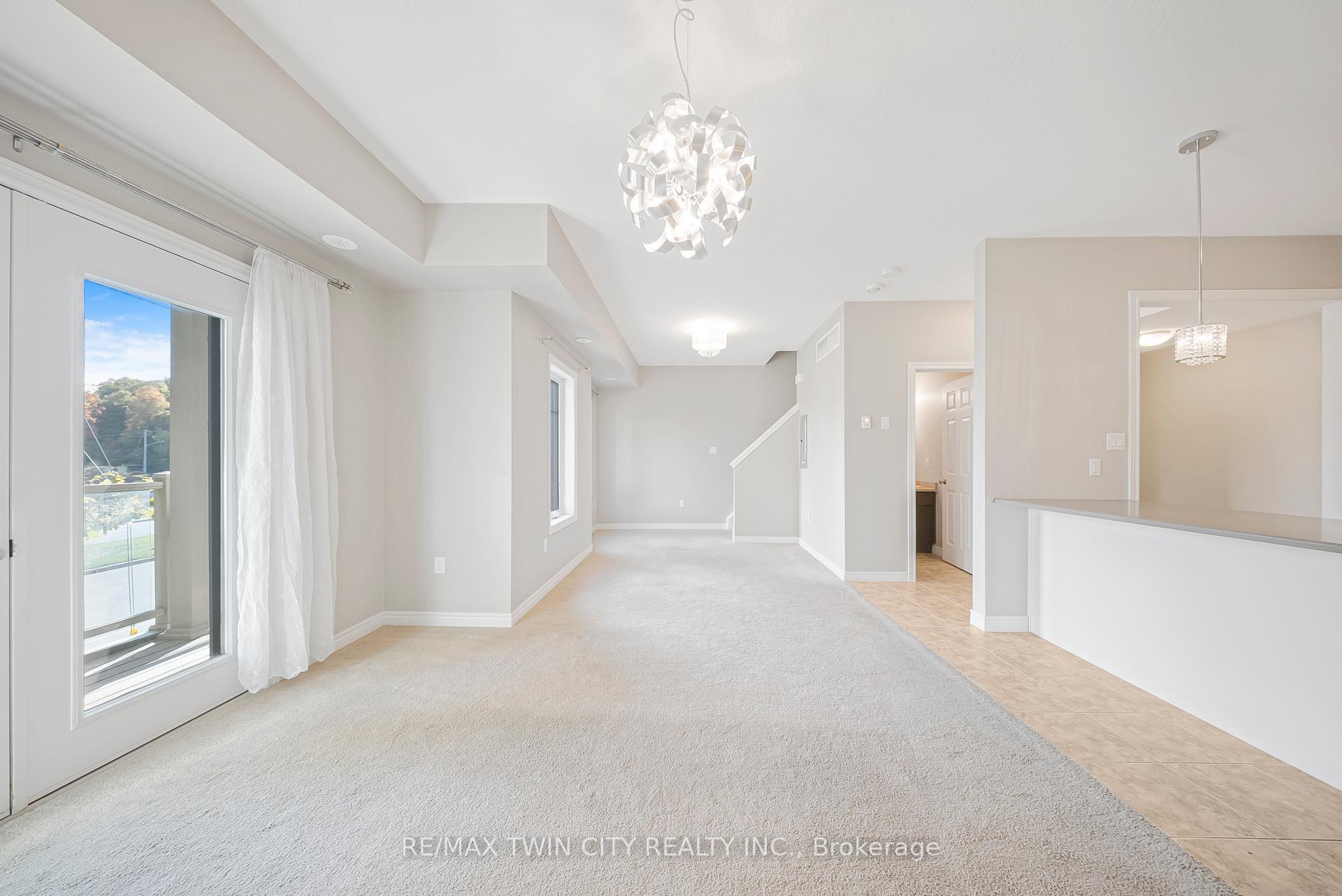 Photo 12 of Unit C, 1108 Fairway Road, Kitchener — HOMEH