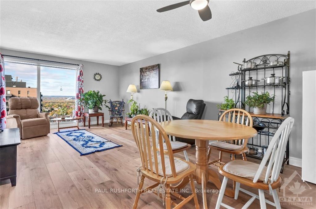 Photo 12 of Unit 2503, 545 St Laurent Boulevard, Ottawa, Viscount Alexander Park — HOMEH