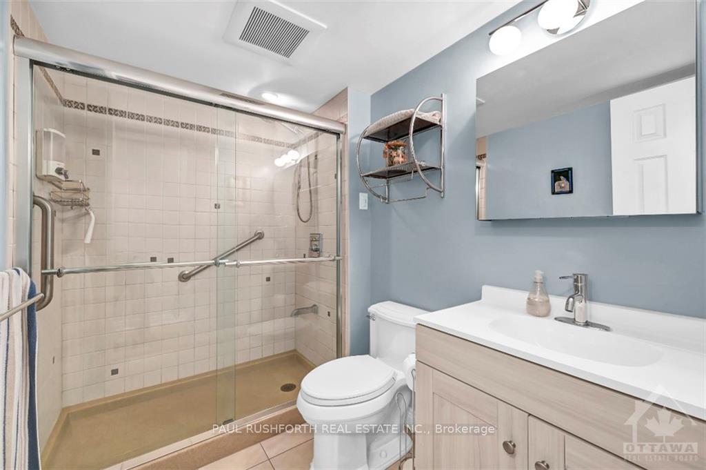 Photo 18 of Unit 2503, 545 St Laurent Boulevard, Ottawa, Viscount Alexander Park — HOMEH