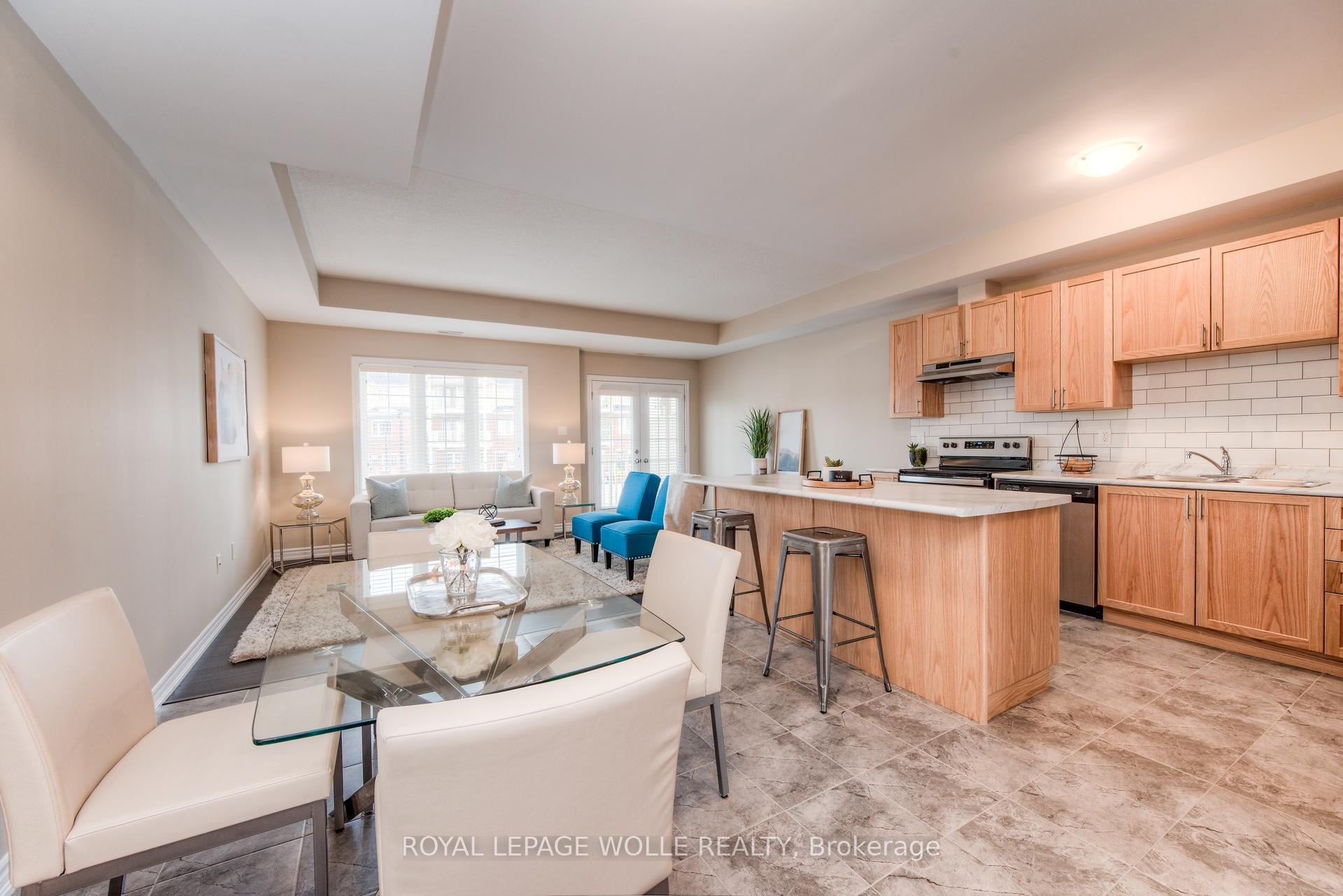 Photo 4 of Unit B, 387 Westwood Drive, Kitchener — HOMEH