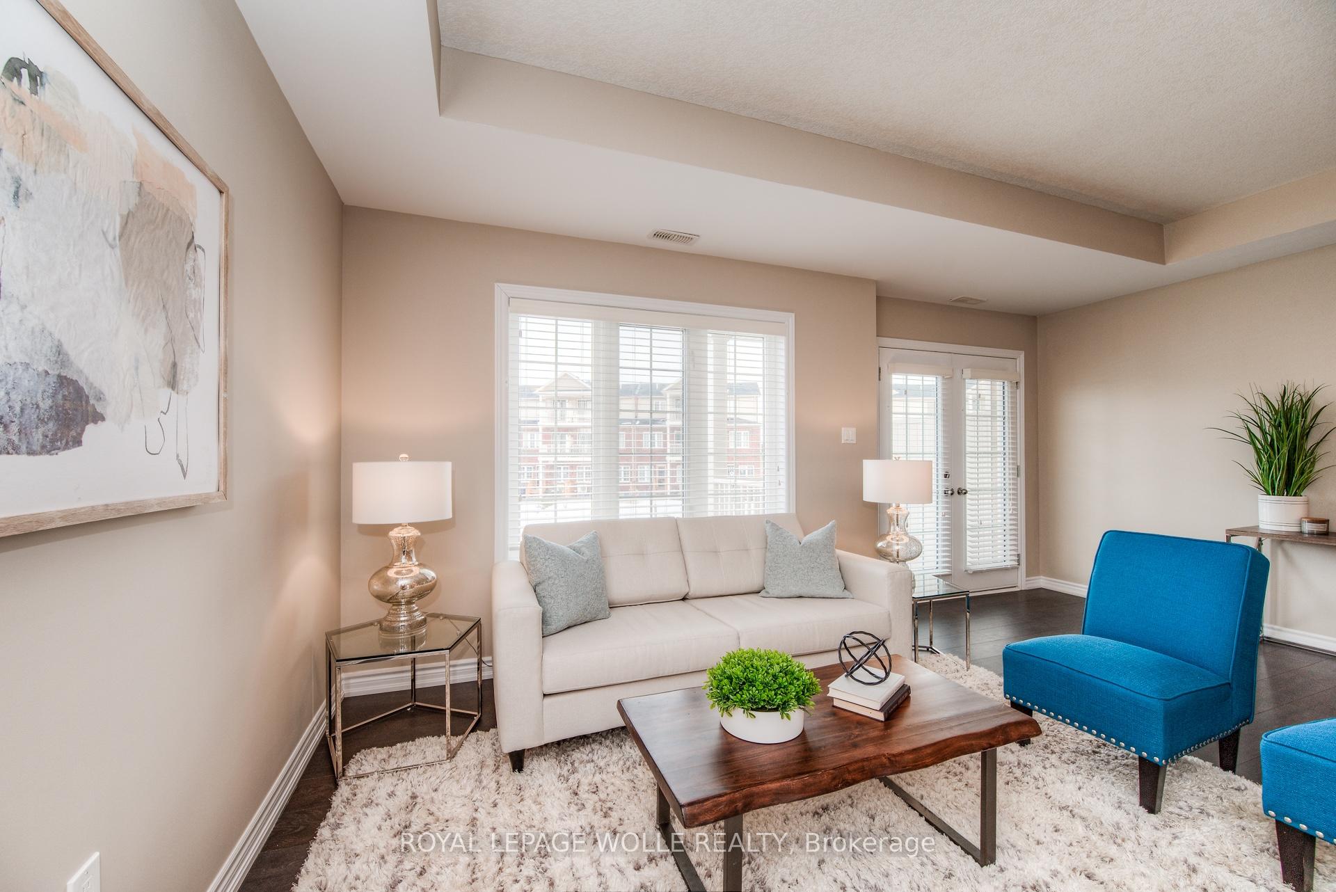 Photo 9 of Unit B, 387 Westwood Drive, Kitchener — HOMEH