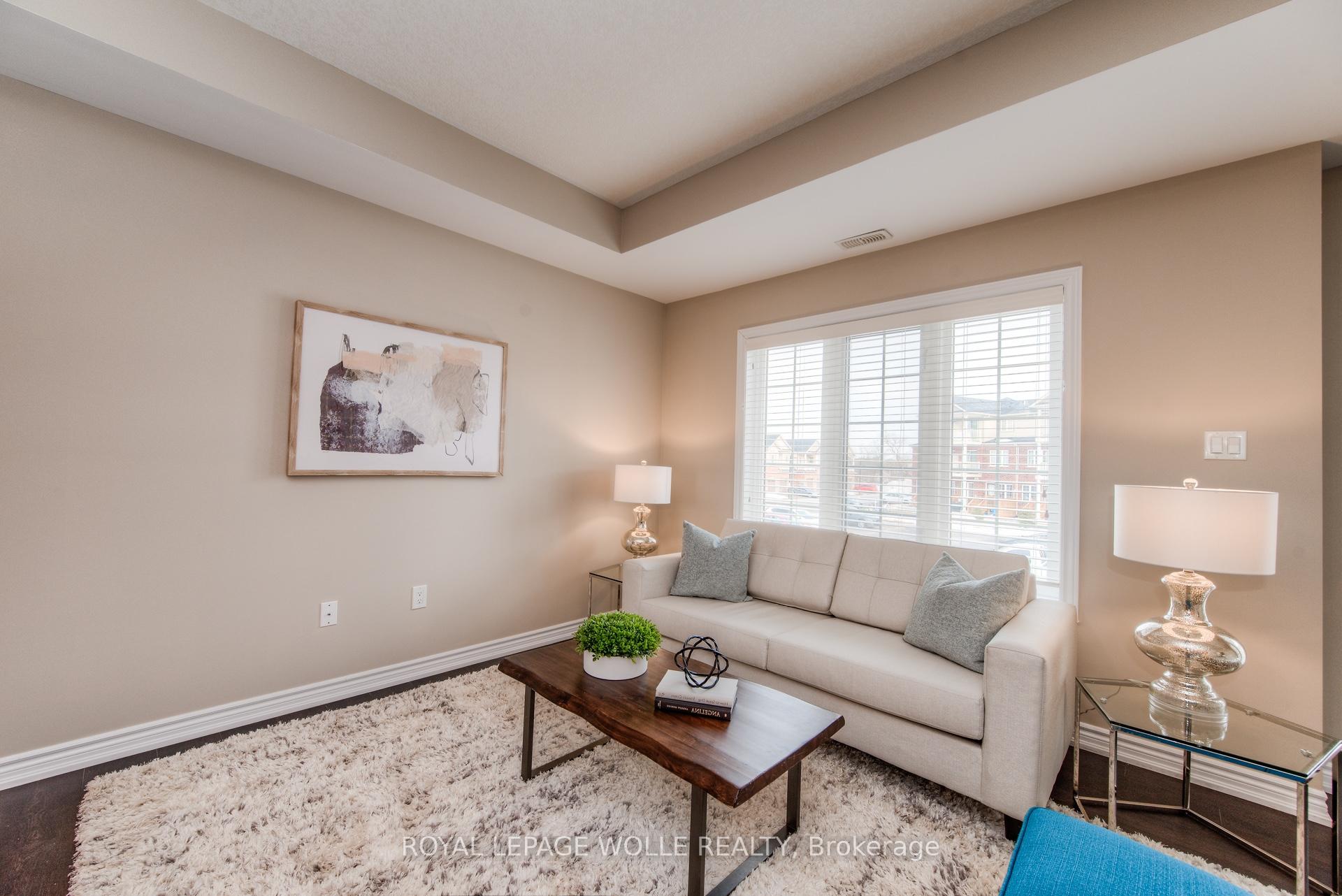 Photo 10 of Unit B, 387 Westwood Drive, Kitchener — HOMEH