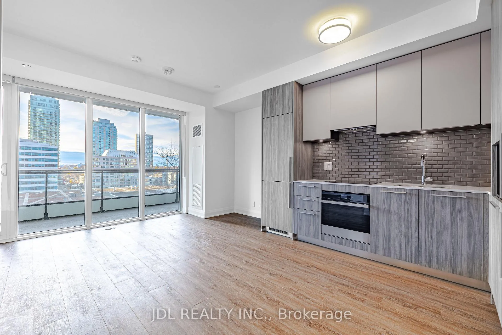 Front of Unit 910, 65 Broadway Avenue