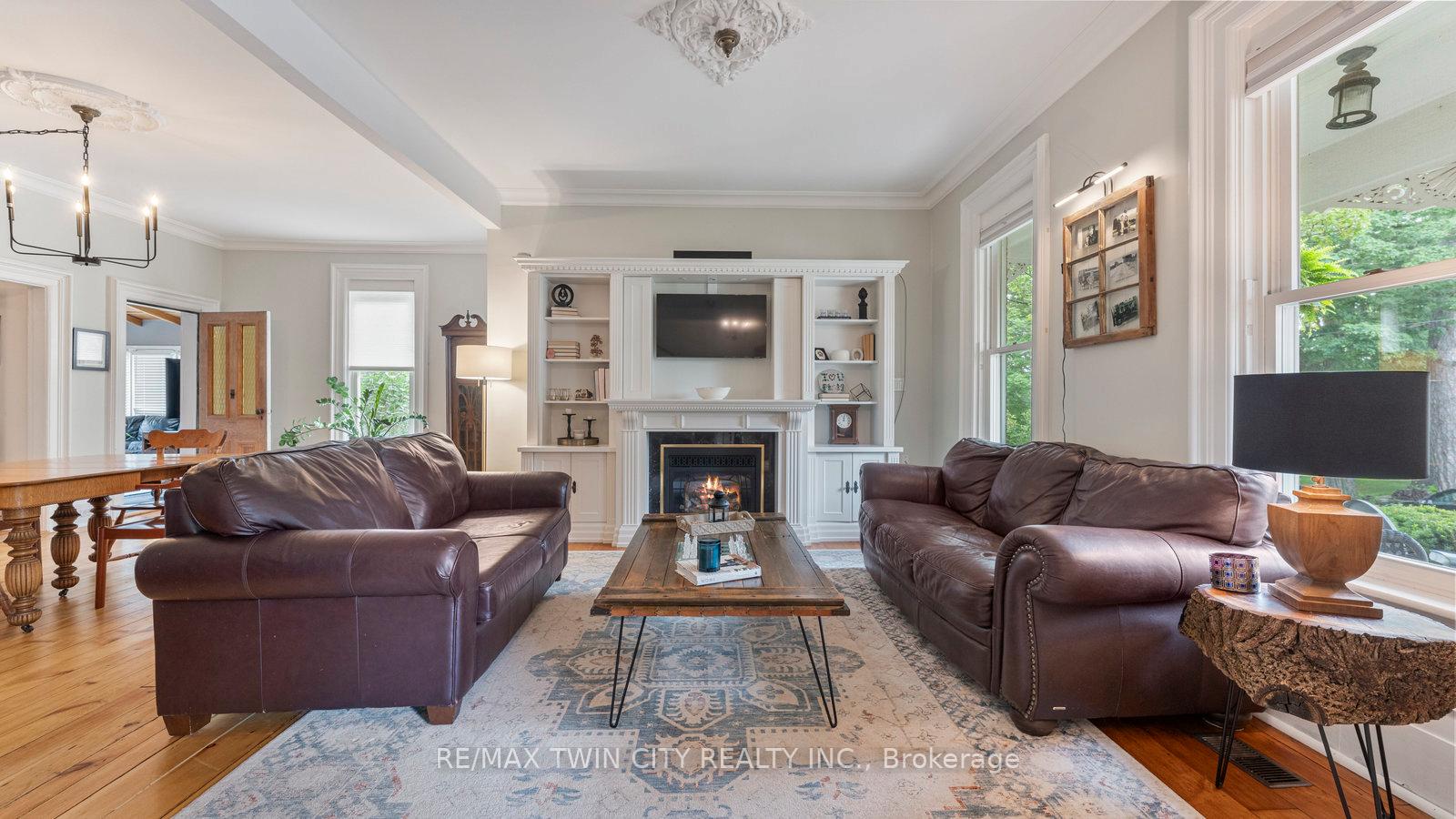Photo 7 of 5 Thompson Street, Brant, South Dumfries — HOMEH