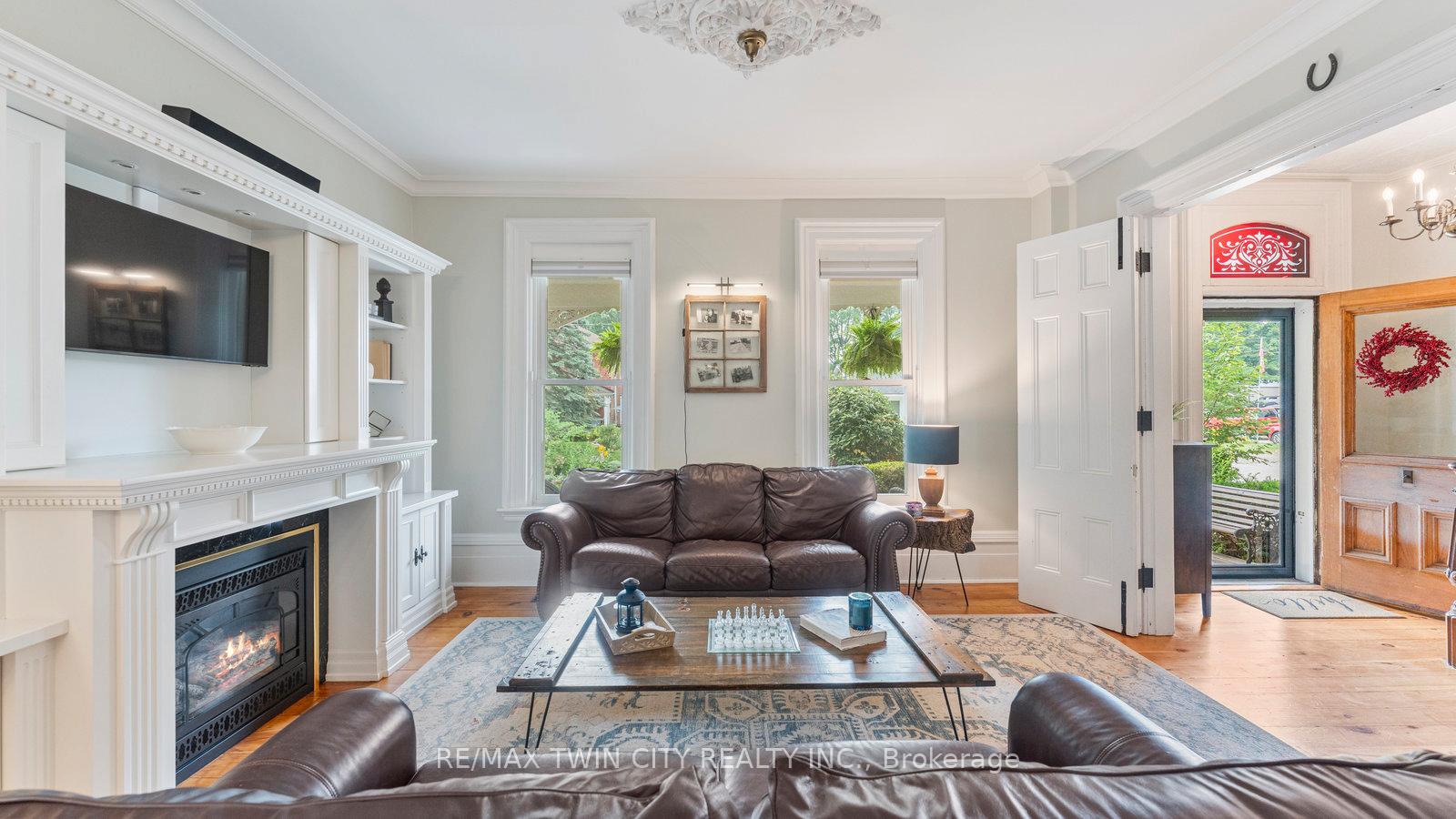 Photo 5 of 5 Thompson Street, Brant, South Dumfries — HOMEH
