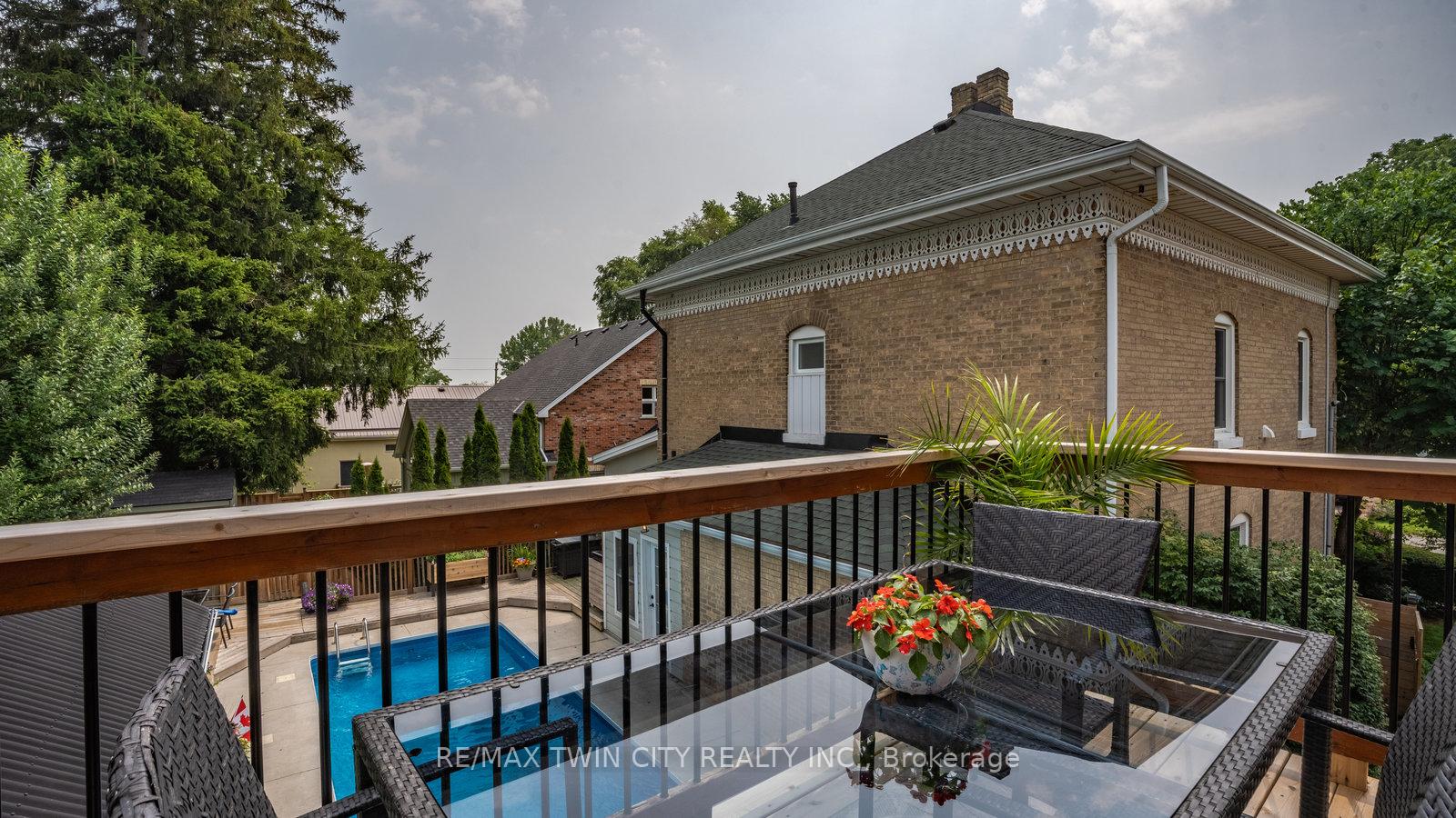 Photo 47 of 5 Thompson Street, Brant, South Dumfries — HOMEH