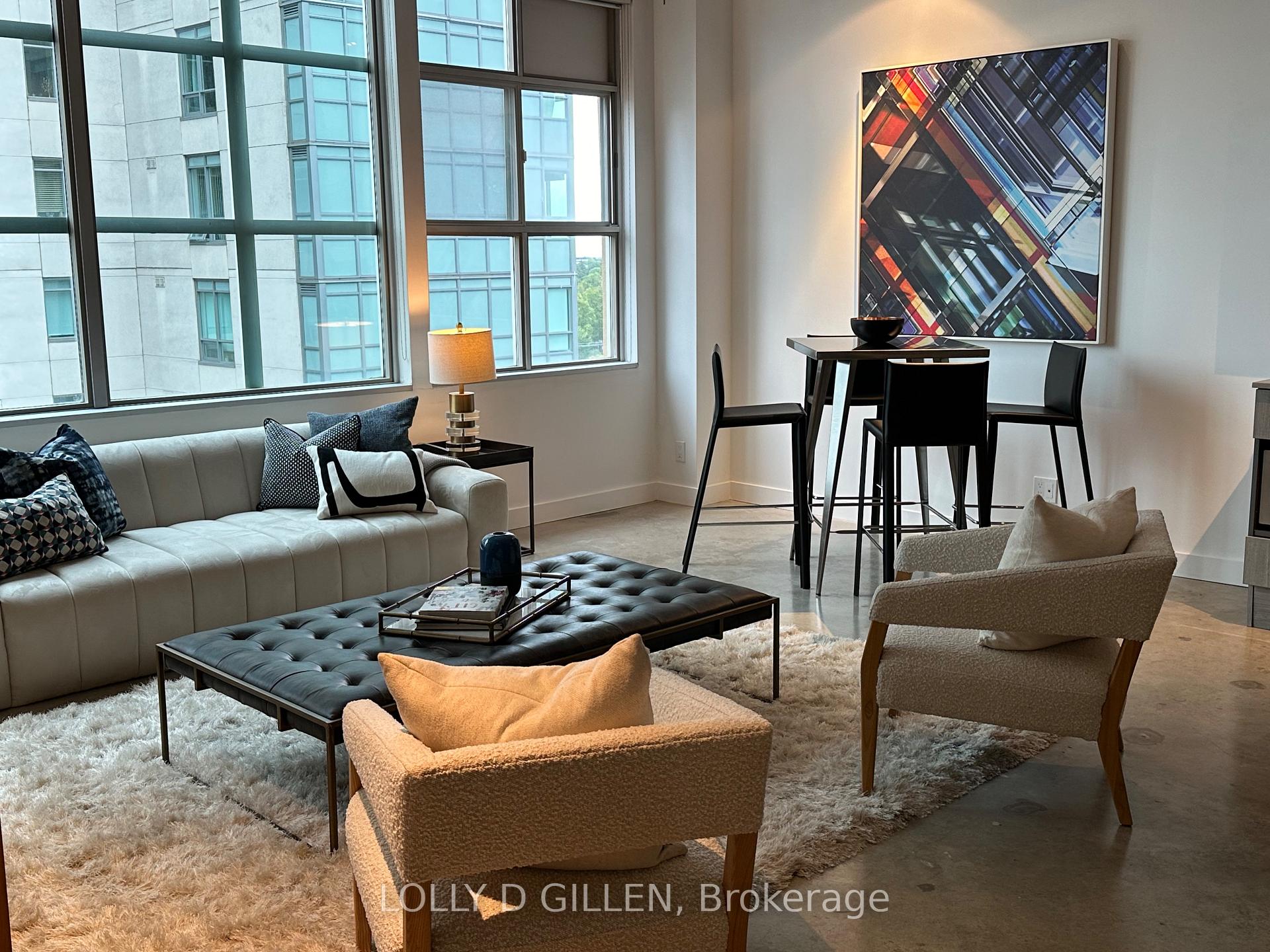 Photo 3 of Unit PH808, 188 Eglinton Avenue E, Toronto, Mount Pleasant West — HOMEH