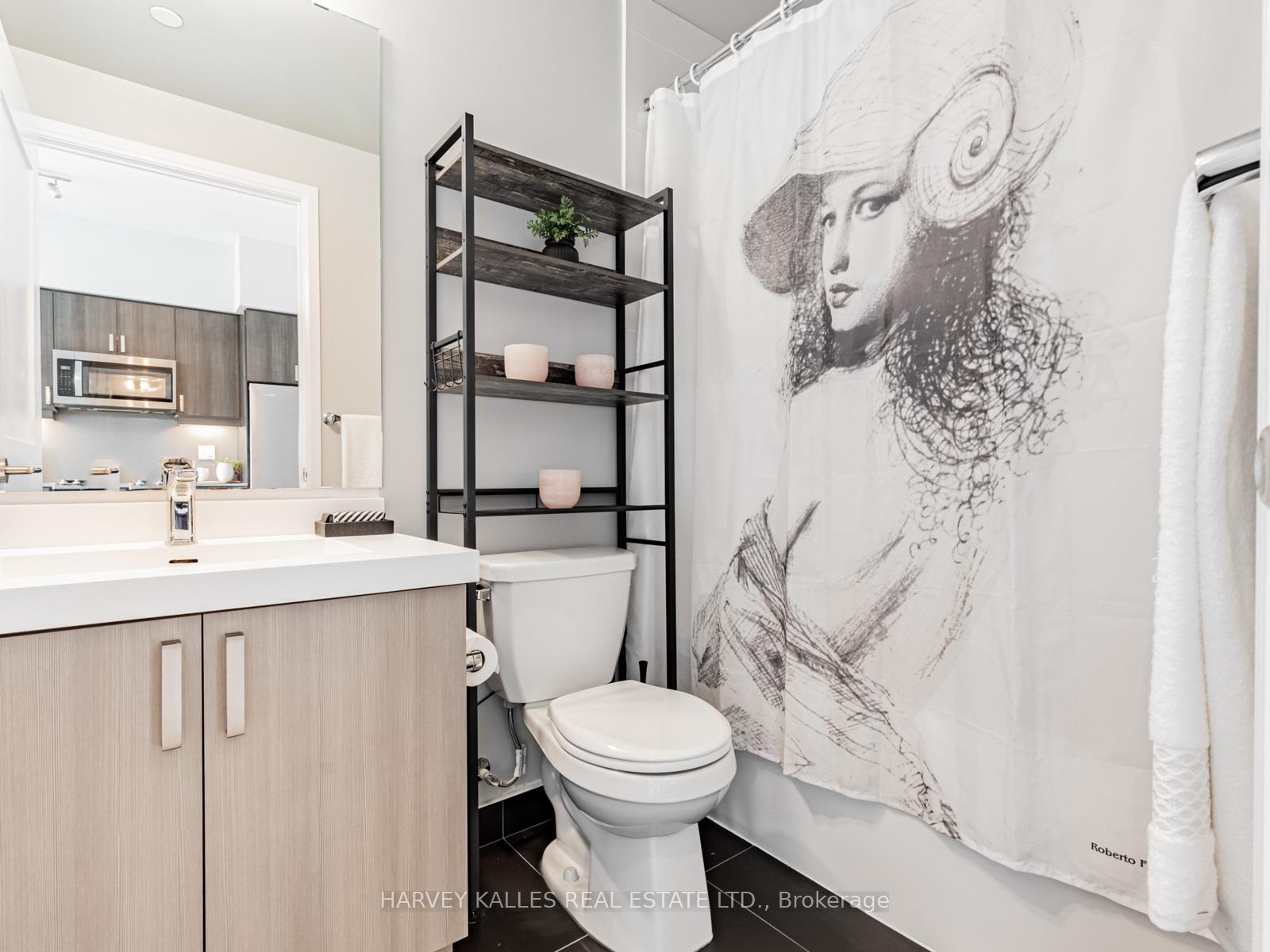 Photo 22 of Unit 1018, 7895 Jane Street, Vaughan, Concord — HOMEH