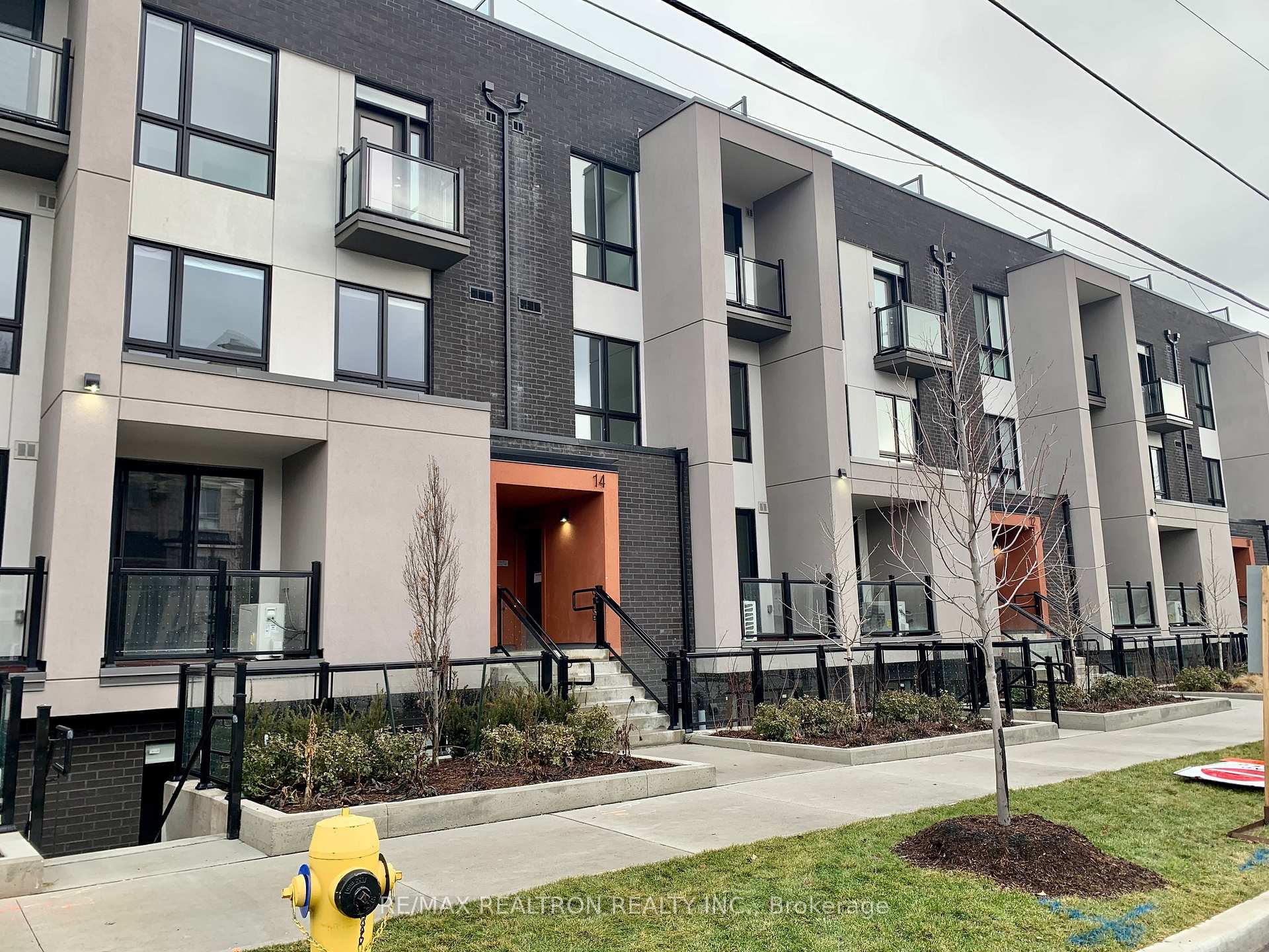 Photo 1 of Unit 3, 14 Marquette Avenue, Toronto, Englemount-Lawrence — HOMEH