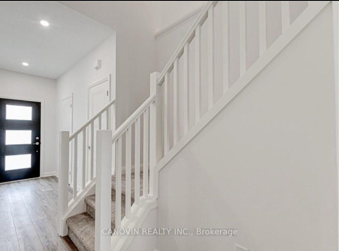 Photo 17 of Unit Unit 4, 1 Miller Drive, Lucan Biddulph, Lucan — HOMEH