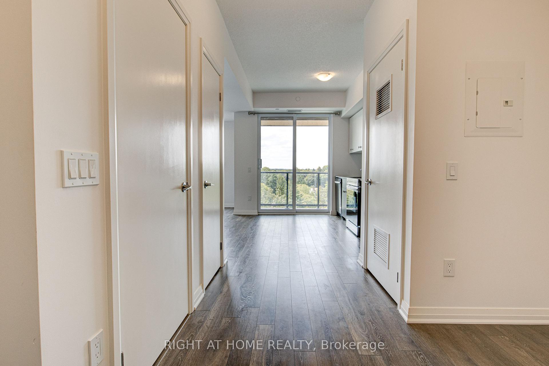 Photo 5 of Unit 616, 101 Golden Eagle Road, Waterloo — HOMEH