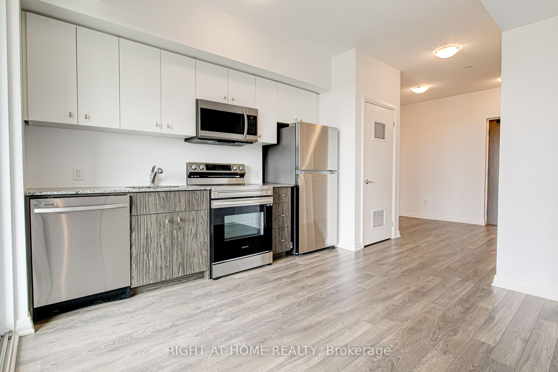 Photo 7 of Unit 616, 101 Golden Eagle Road, Waterloo — HOMEH