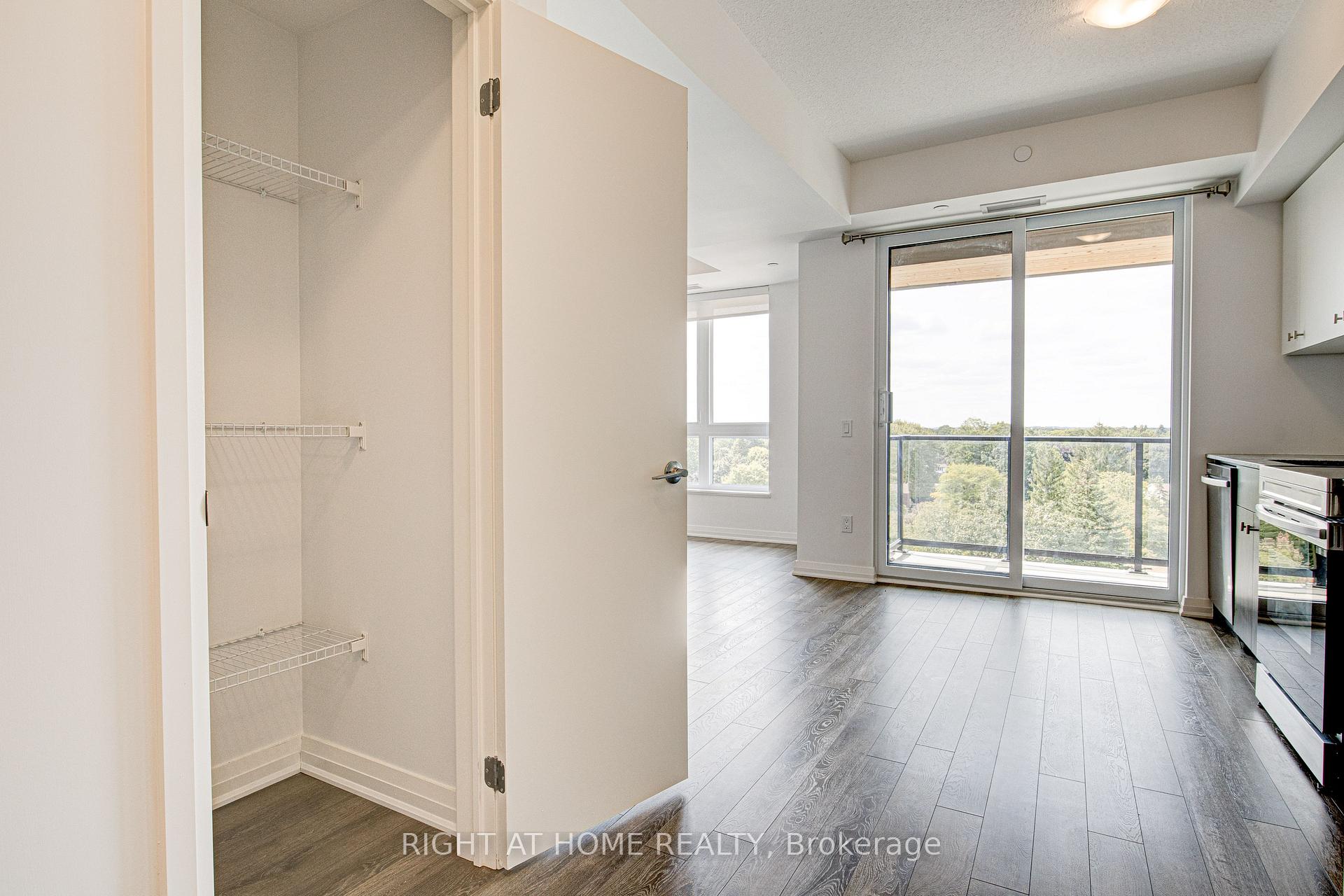 Photo 8 of Unit 616, 101 Golden Eagle Road, Waterloo — HOMEH
