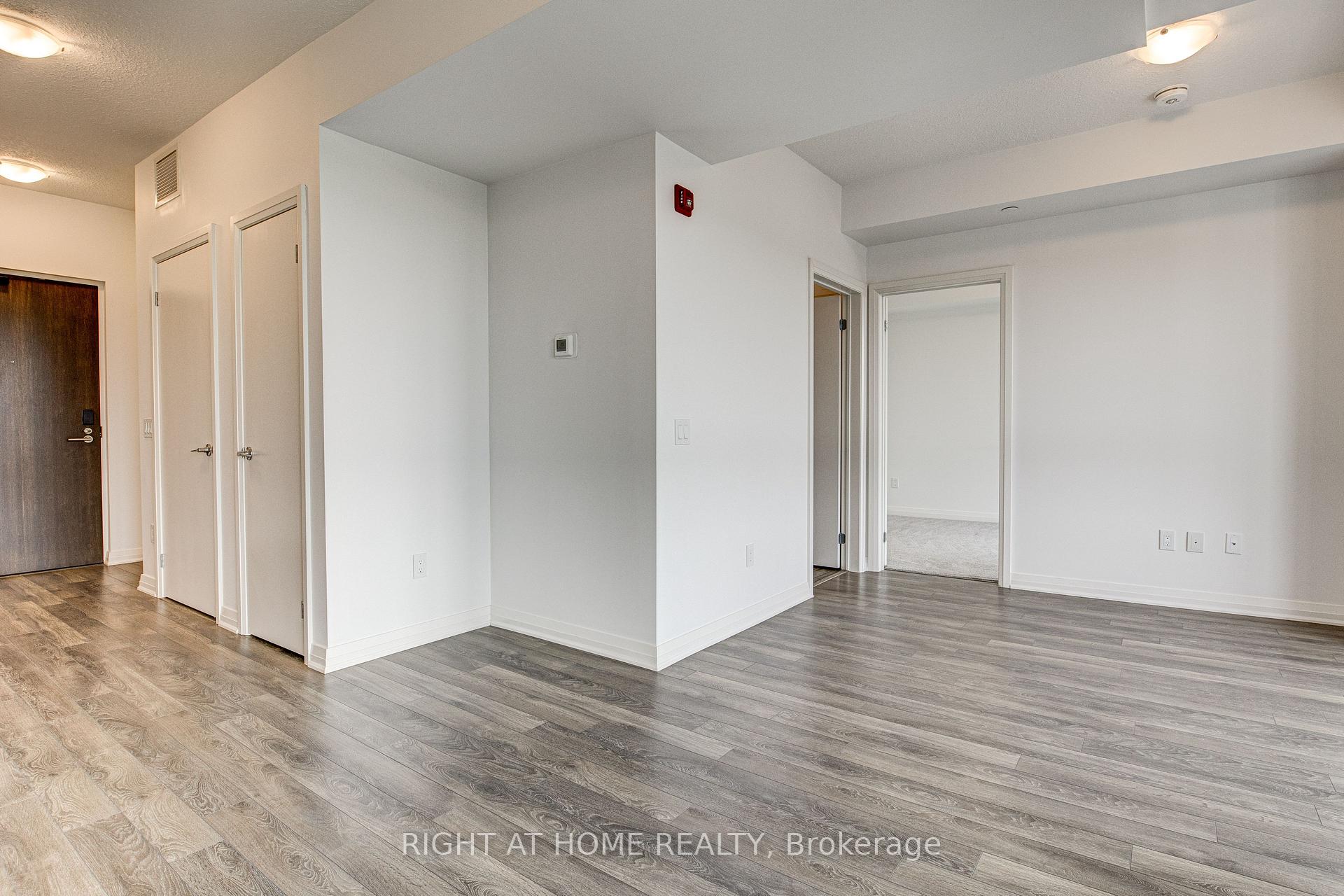 Photo 13 of Unit 616, 101 Golden Eagle Road, Waterloo — HOMEH