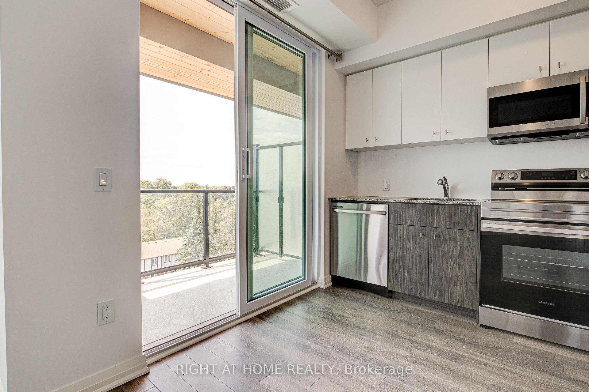 Photo 28 of Unit 616, 101 Golden Eagle Road, Waterloo — HOMEH