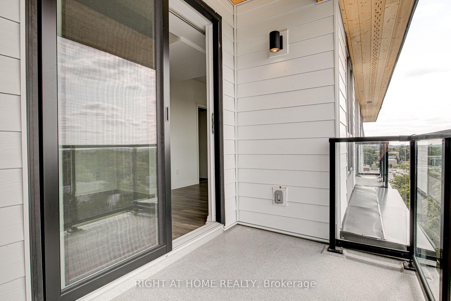 Photo 32 of Unit 616, 101 Golden Eagle Road, Waterloo — HOMEH