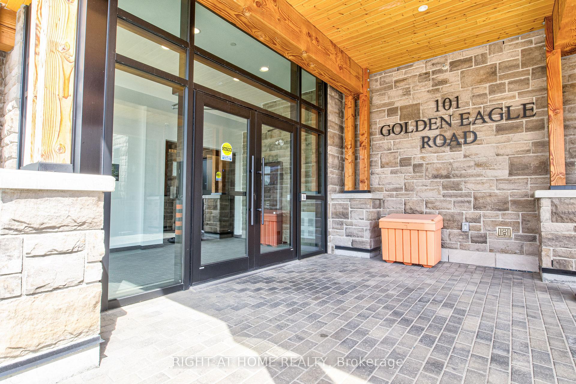Photo 34 of Unit 616, 101 Golden Eagle Road, Waterloo — HOMEH