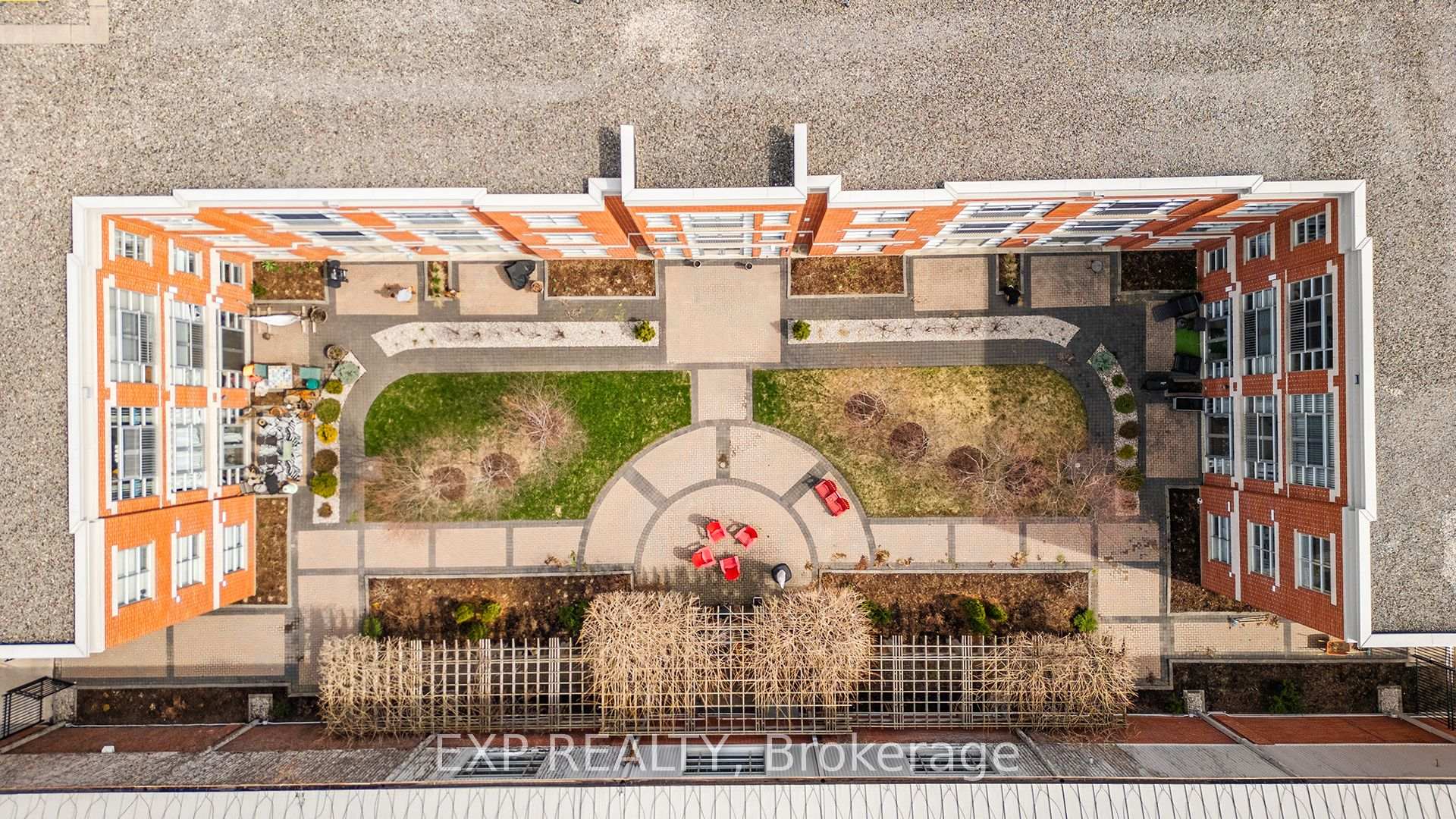 Photo 24 of Unit 305, 165 Duke Street E, Kitchener — HOMEH