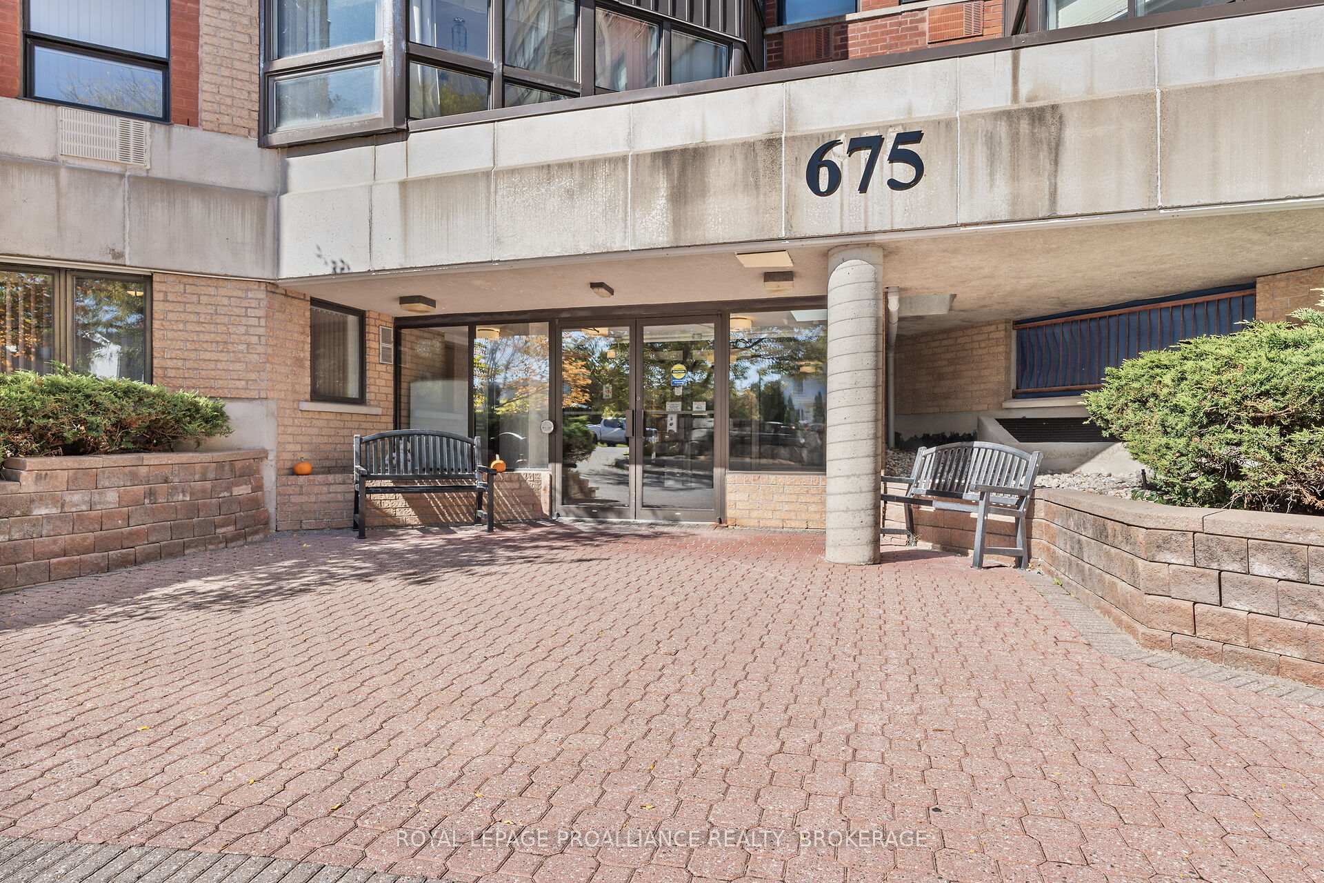 Photo 3 of Unit 409, 675 Davis Drive, Kingston, East Gardiners Rd — HOMEH