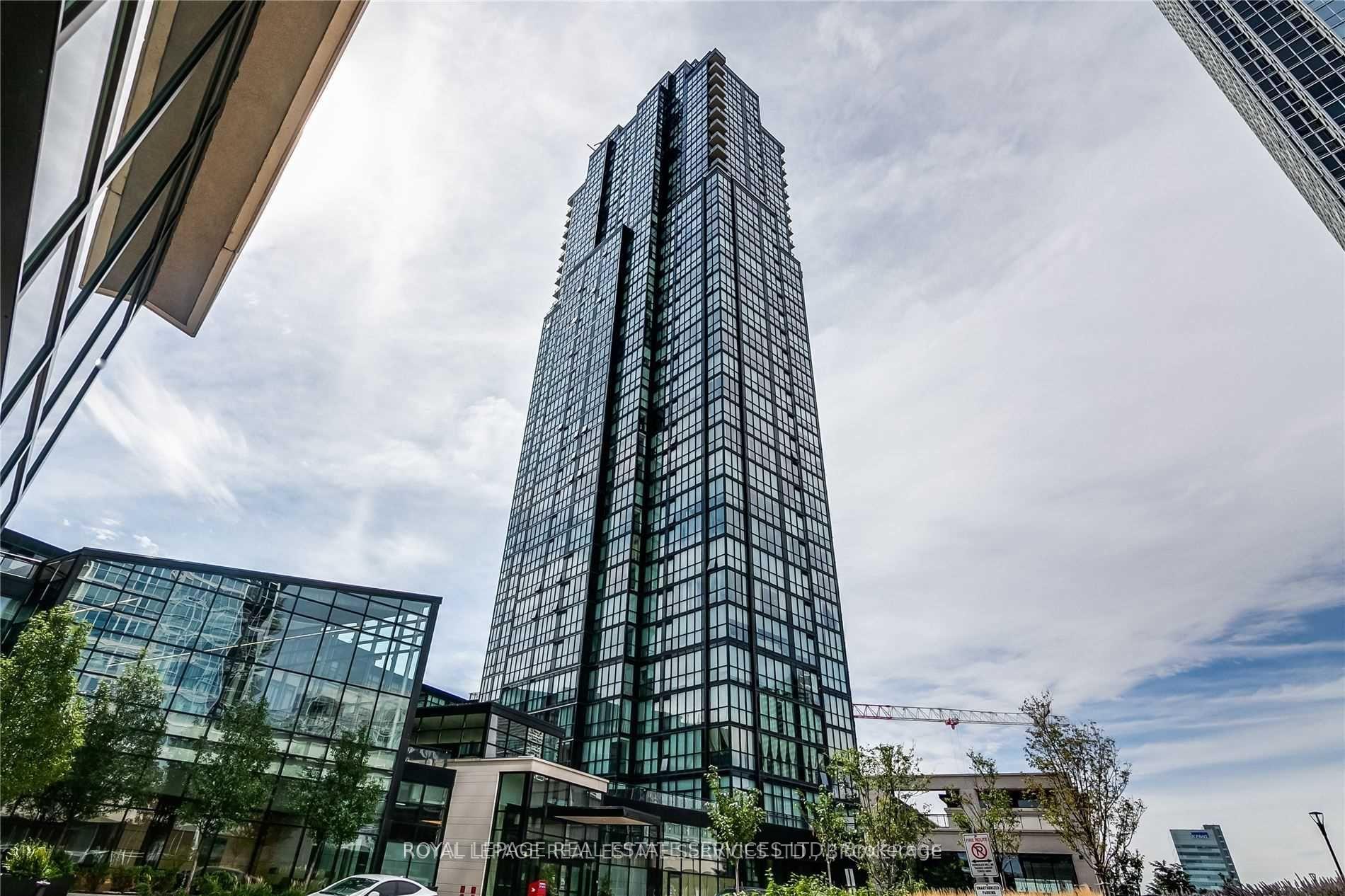 Photo 3 of Unit 2108, 2910 Highway 7, Vaughan, Concord — HOMEH