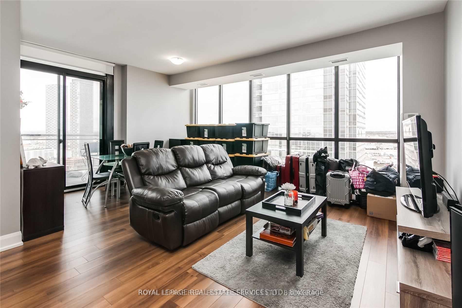 Photo 11 of Unit 2108, 2910 Highway 7, Vaughan, Concord — HOMEH