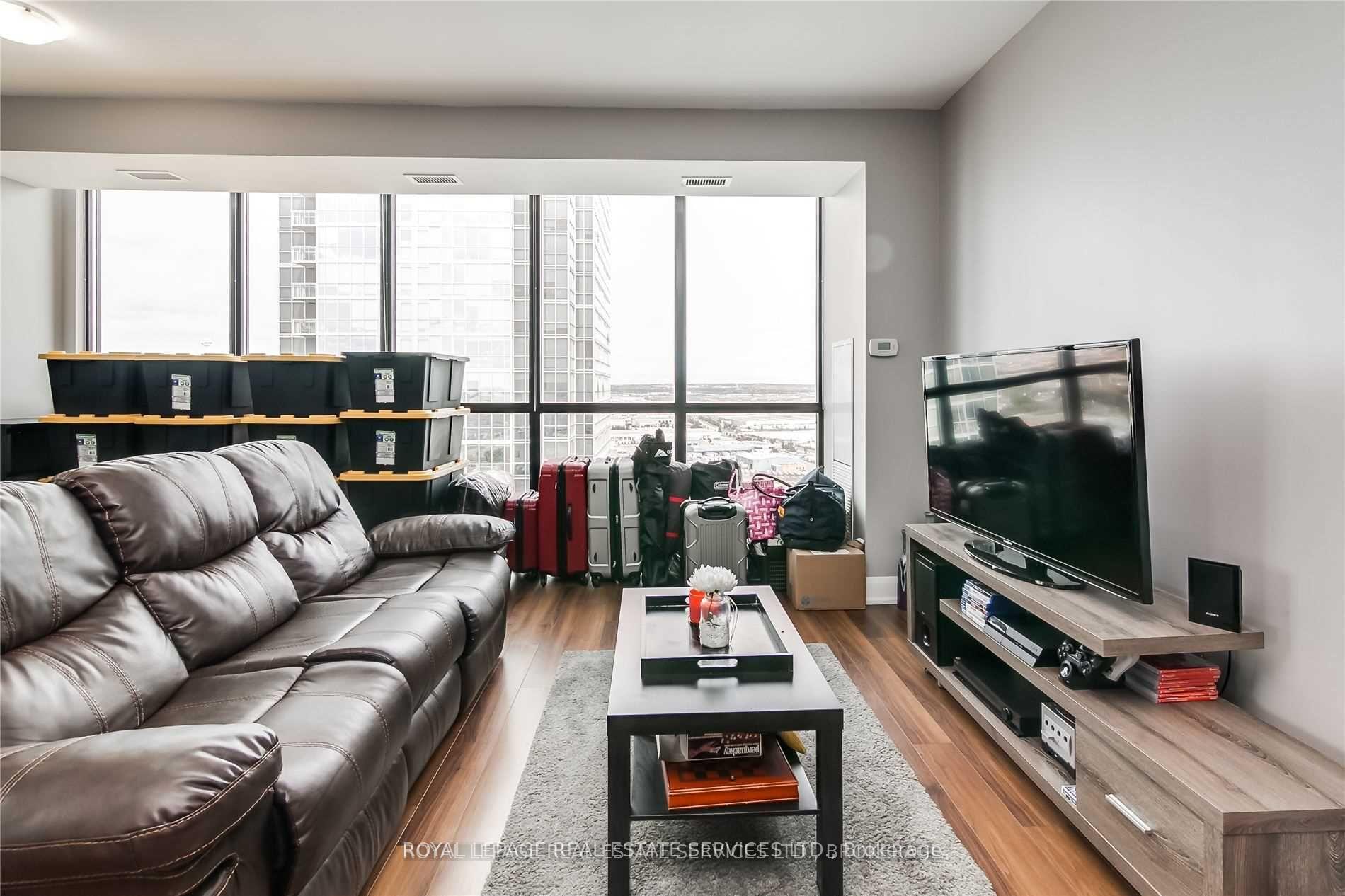 Photo 12 of Unit 2108, 2910 Highway 7, Vaughan, Concord — HOMEH