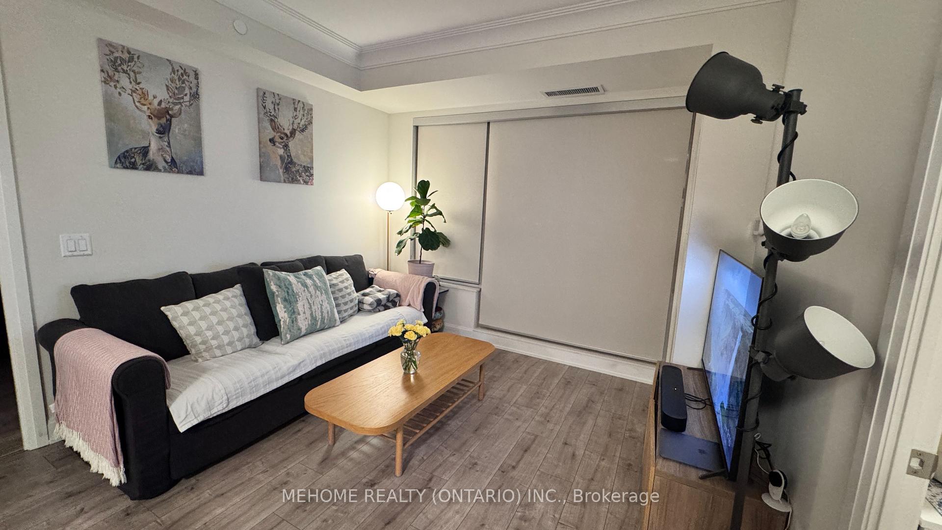 Photo 2 of Unit 606, 18 Water Walk Drive, Markham, Unionville — HOMEH