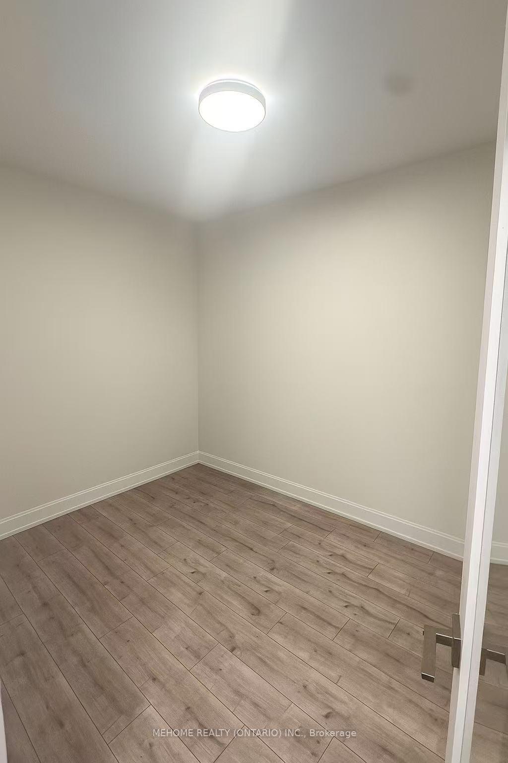 Photo 7 of Unit 606, 18 Water Walk Drive, Markham, Unionville — HOMEH