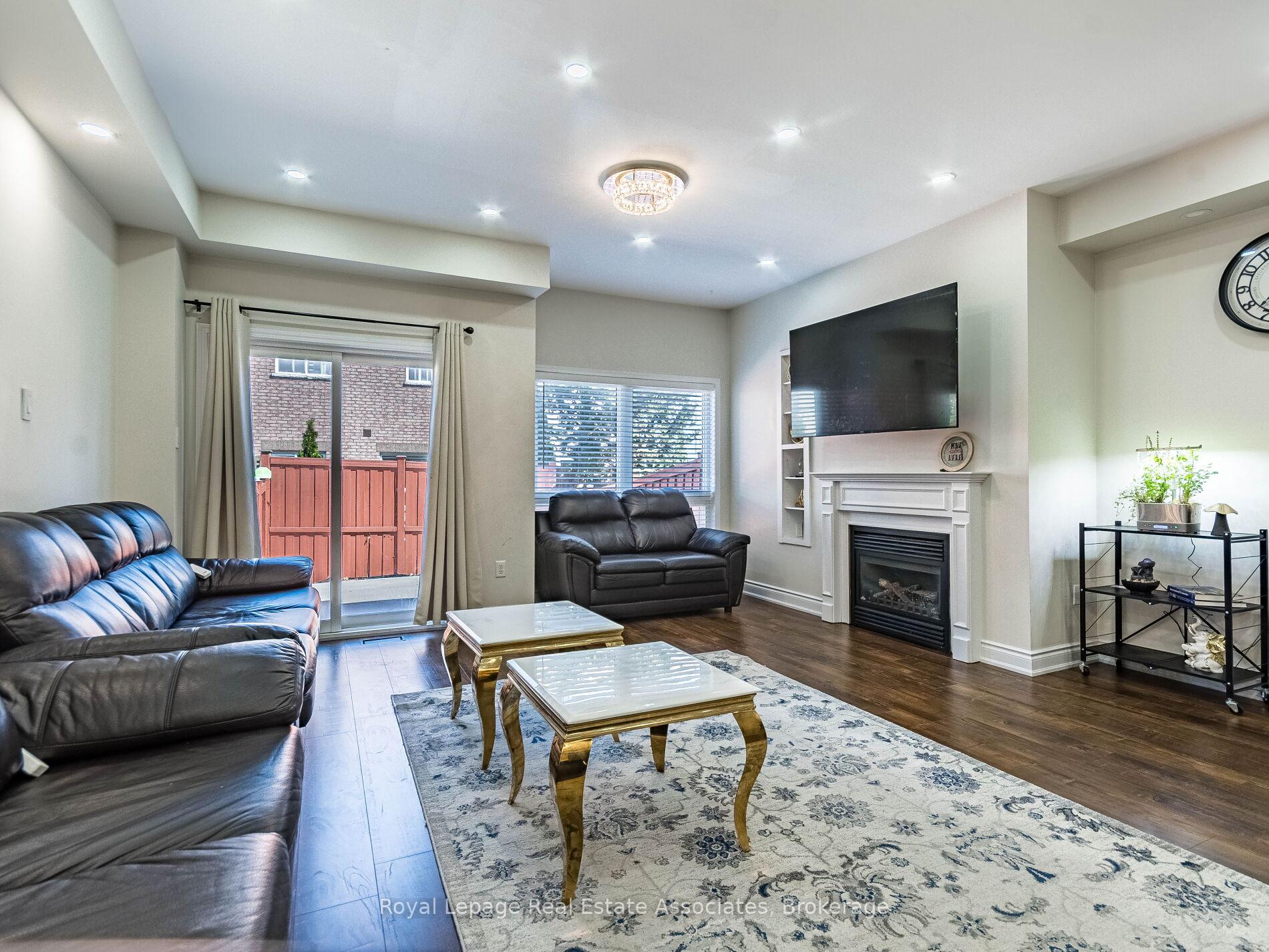Photo 8 of Unit 119, 110 Highland Road E, Kitchener, Victoria Park — HOMEH