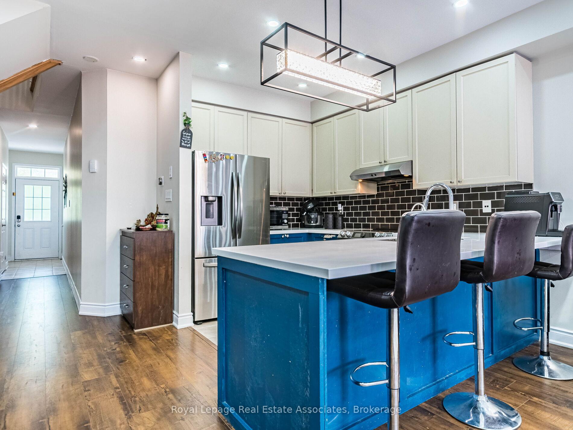 Photo 13 of Unit 119, 110 Highland Road E, Kitchener, Victoria Park — HOMEH