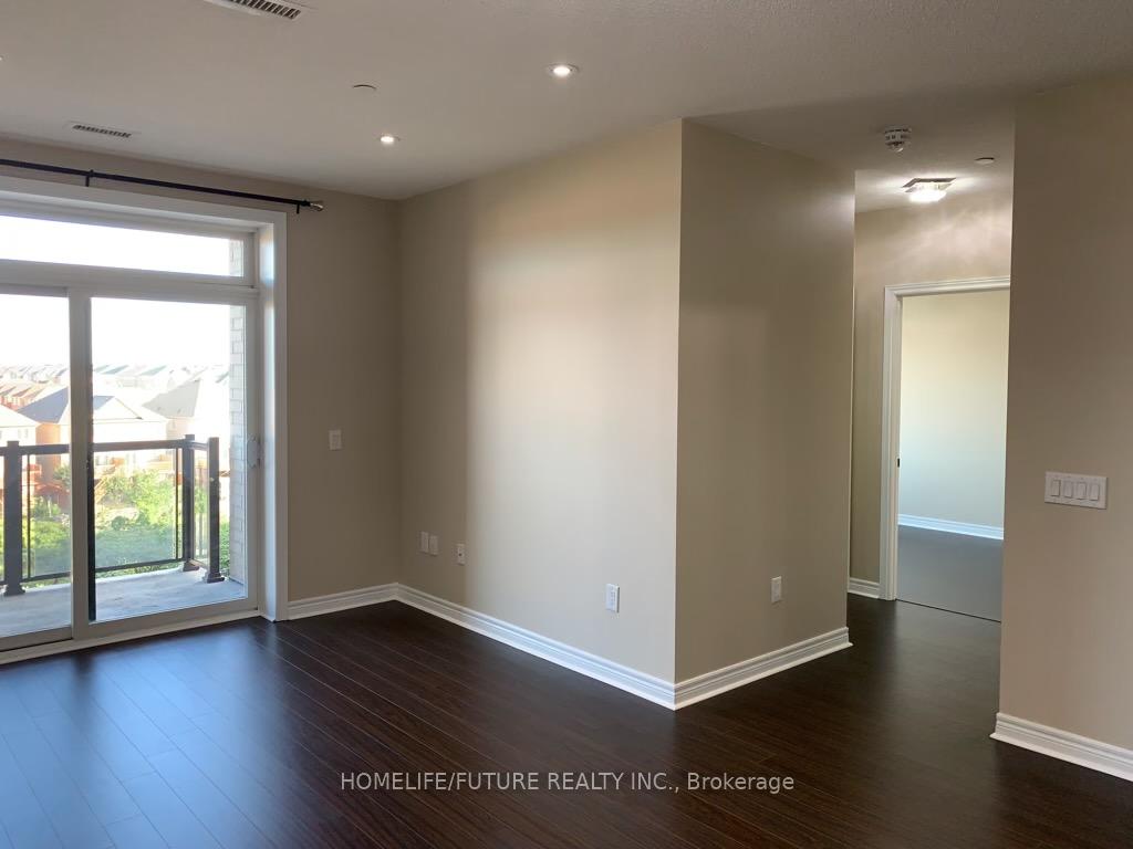 Photo 7 of Unit 410, 7325 Markham Road, Markham, Cedarwood — HOMEH