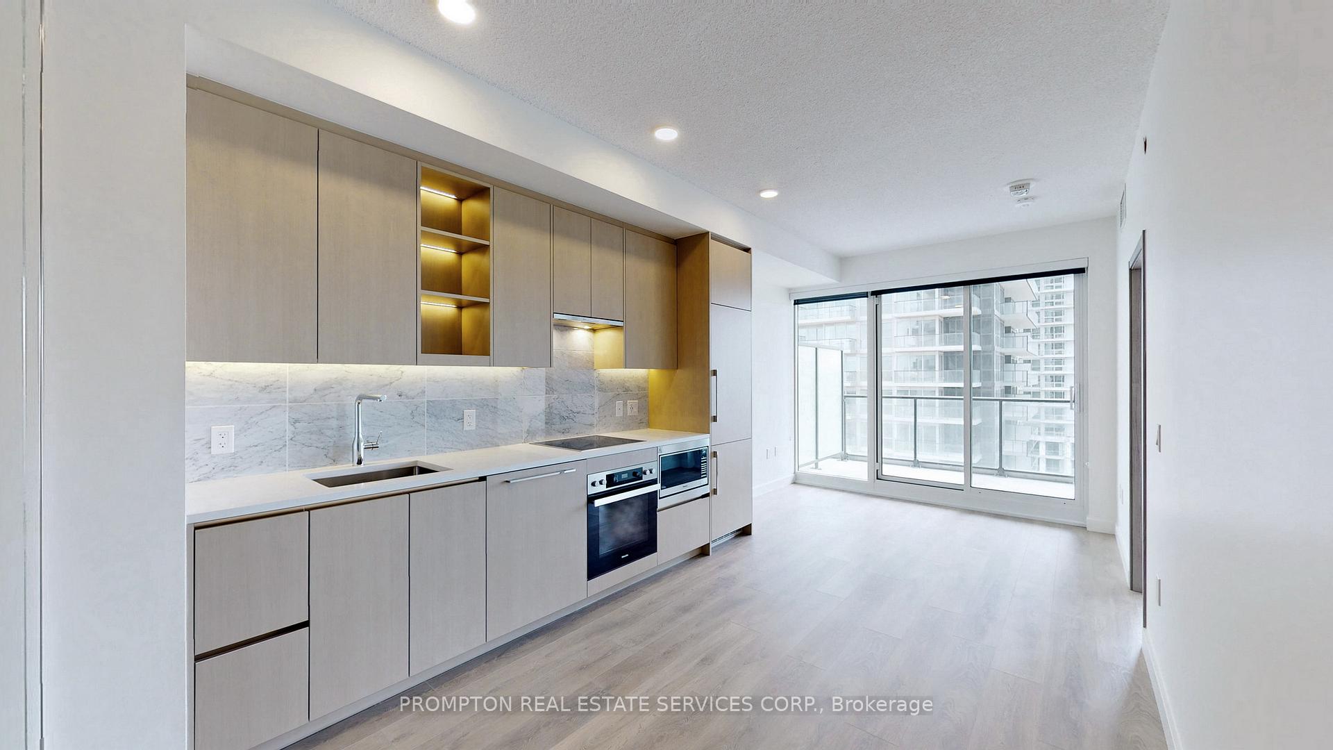 Front of Unit 808, 95 Mcmahon Drive