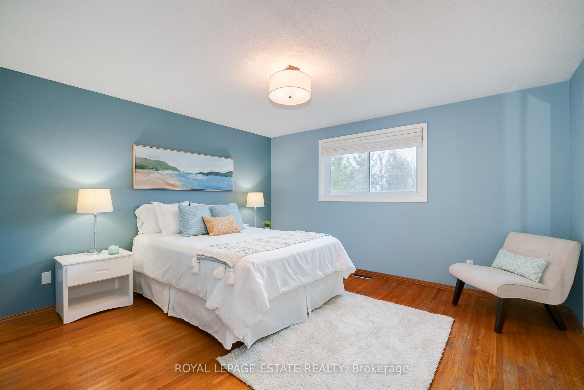 Photo 16 of 33 Burrells Road, Ajax, South East — HOMEH