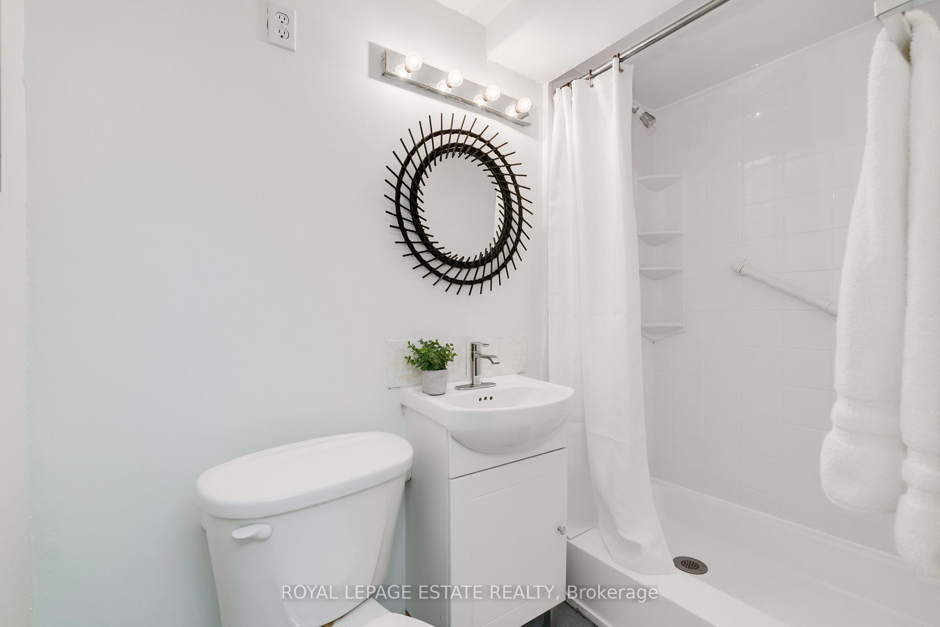 Photo 32 of 33 Burrells Road, Ajax, South East — HOMEH