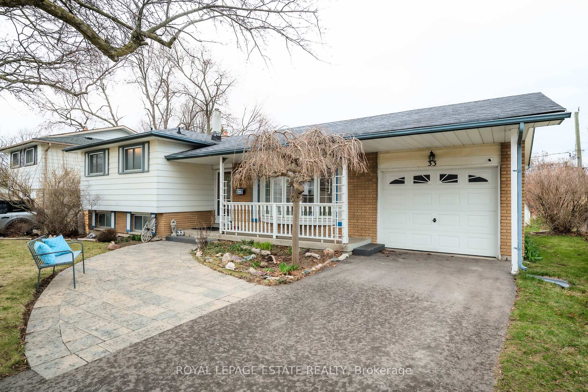 Photo 38 of 33 Burrells Road, Ajax, South East — HOMEH