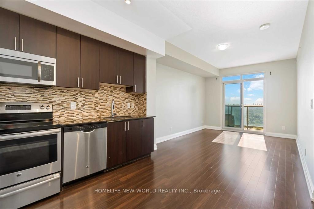 Photo 5 of Unit 2229, 7161 Yonge Street, Markham, Thornhill — HOMEH