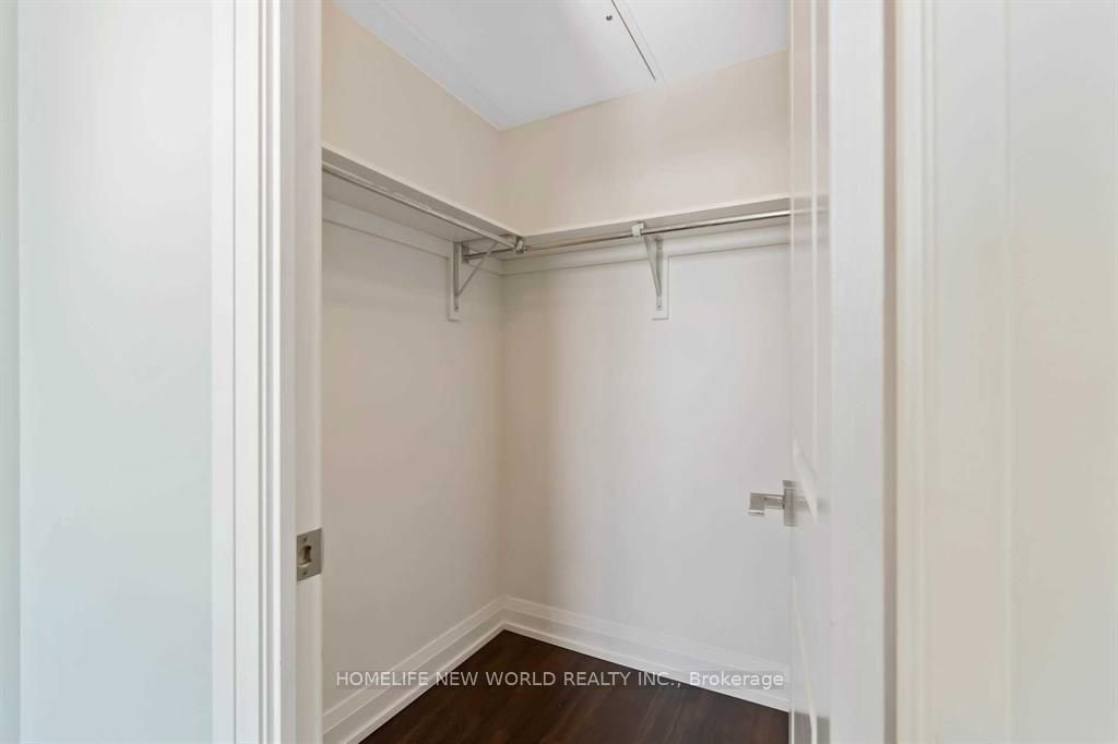 Photo 11 of Unit 2229, 7161 Yonge Street, Markham, Thornhill — HOMEH