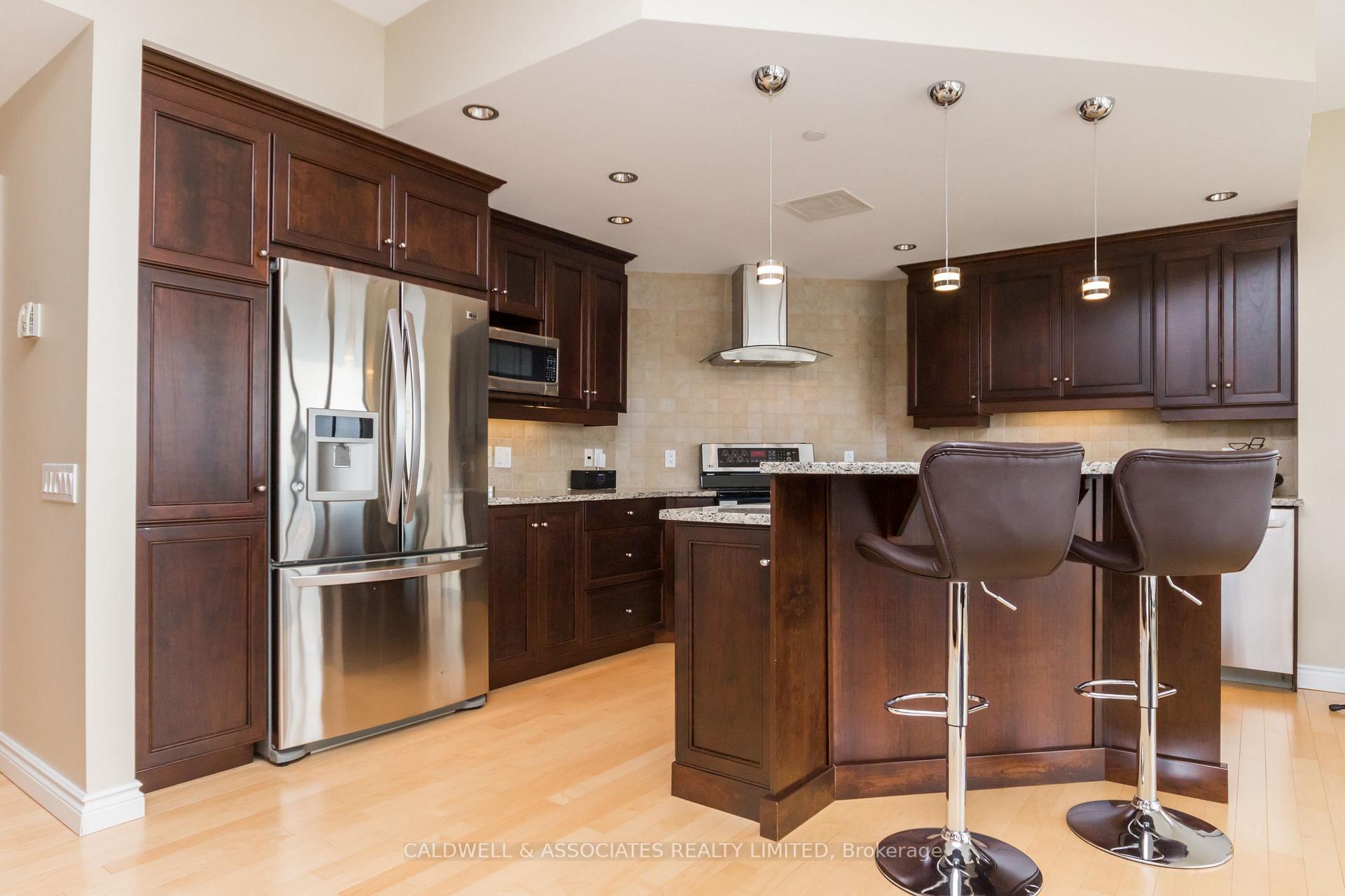 Photo 5 of Unit 1002, 90 George Street, Ottawa, Lower Town/Byward Market — HOMEH