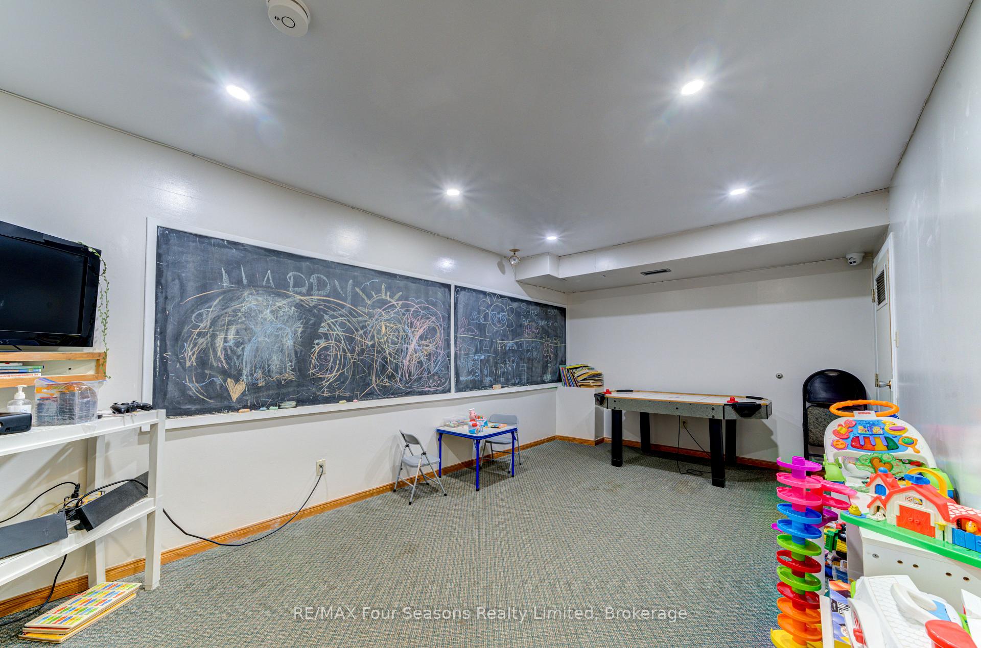 Photo 42 of Unit 56, 22 Rambling Way, Collingwood — HOMEH