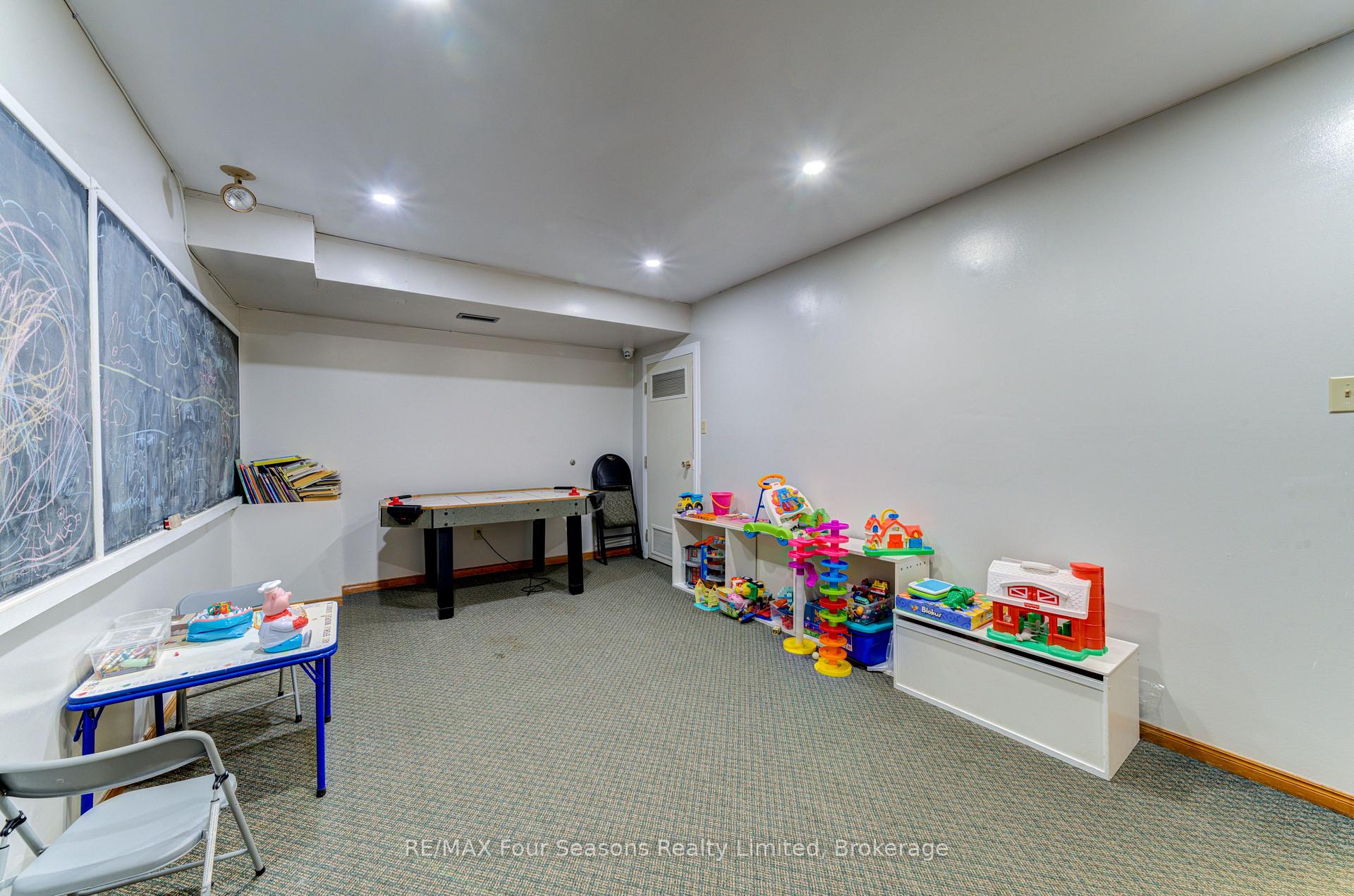Photo 43 of Unit 56, 22 Rambling Way, Collingwood — HOMEH