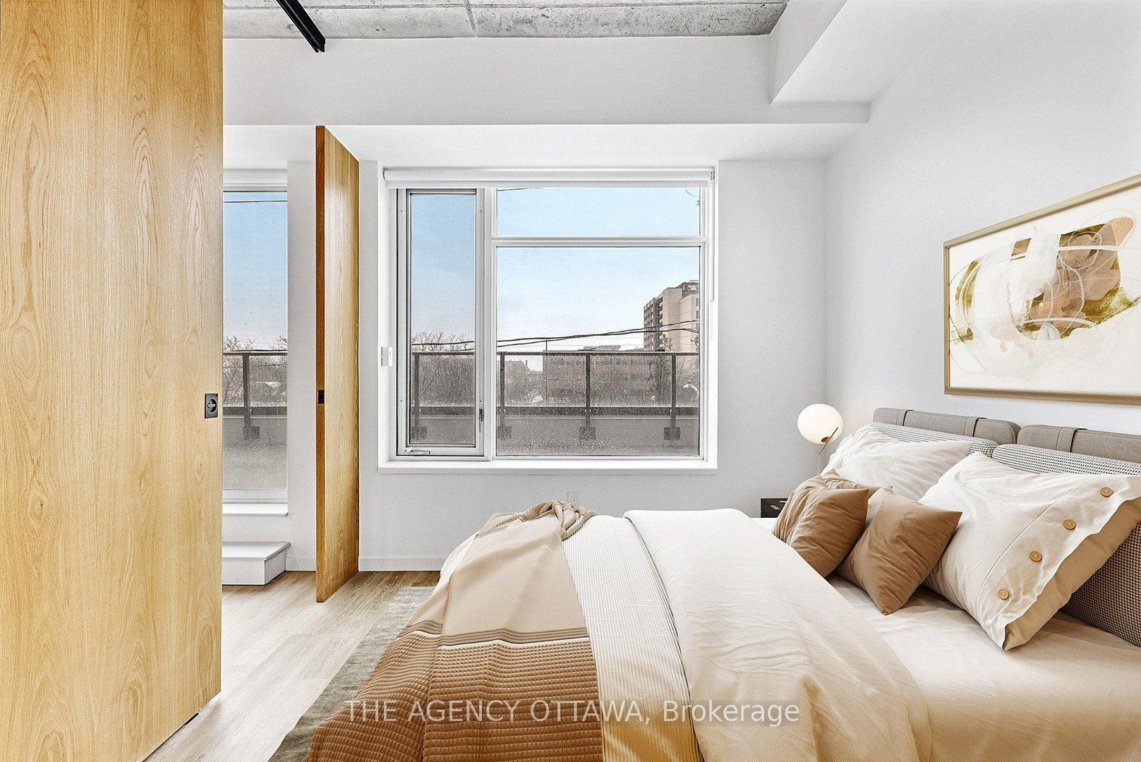 Photo 5 of Unit 402, 18 Hamilton Avenue N, Ottawa, Ottawa West — HOMEH
