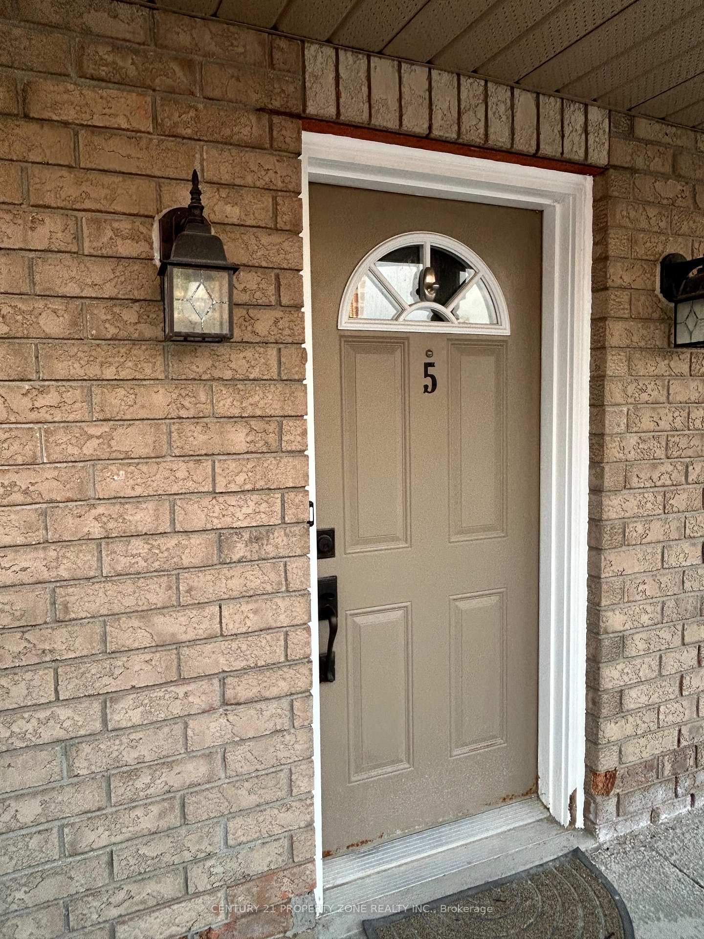 Photo 2 of Unit 5, 91 Goodwin Drive, Barrie, Painswick South — HOMEH