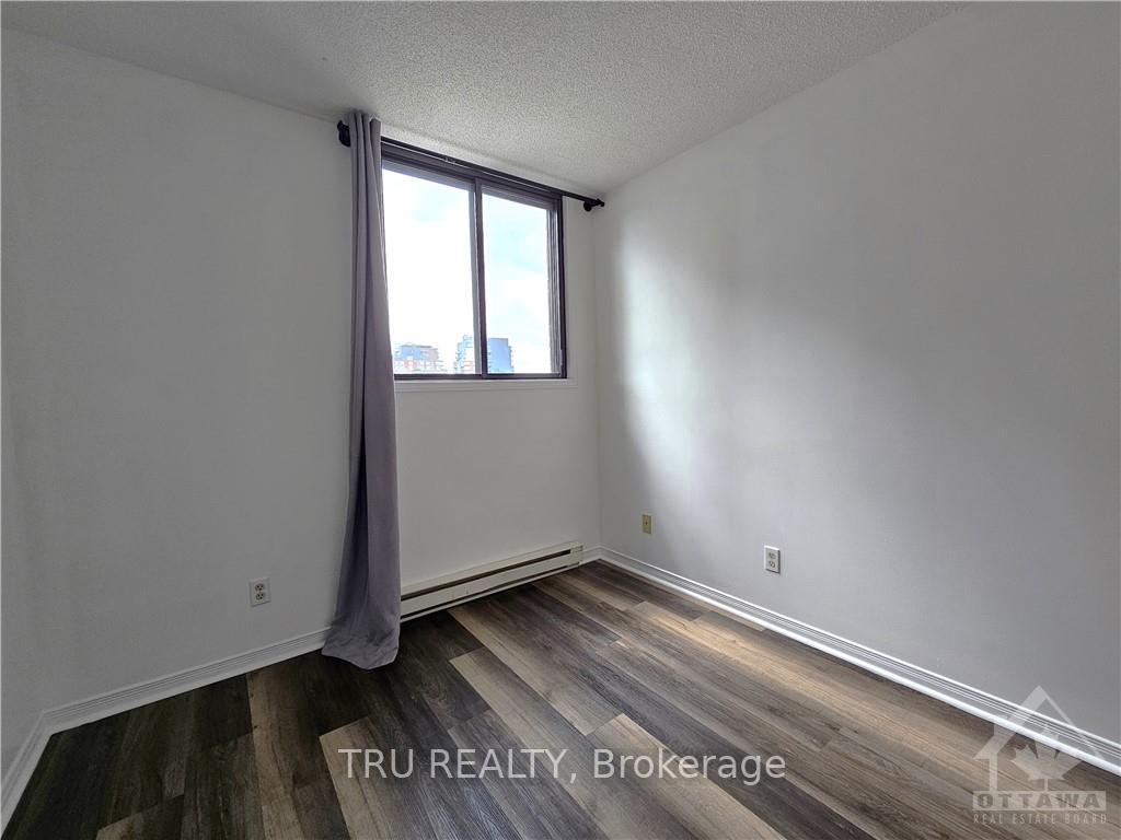 Photo 18 of Unit 401, 154 Nelson Street, Ottawa, Lower Town — HOMEH