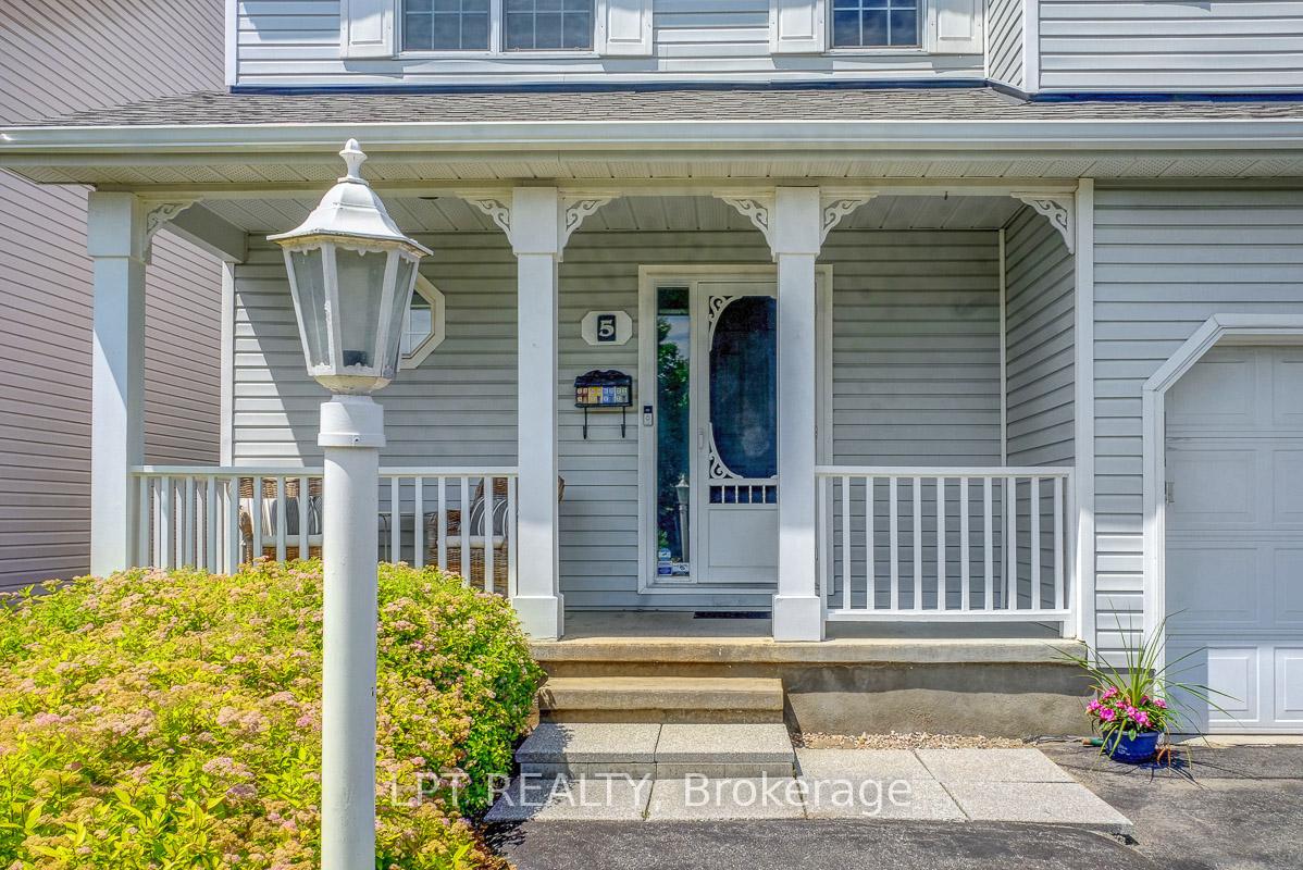 Photo 3 of 5 Benchland Street, Ottawa, Barrhaven - Longfields — HOMEH