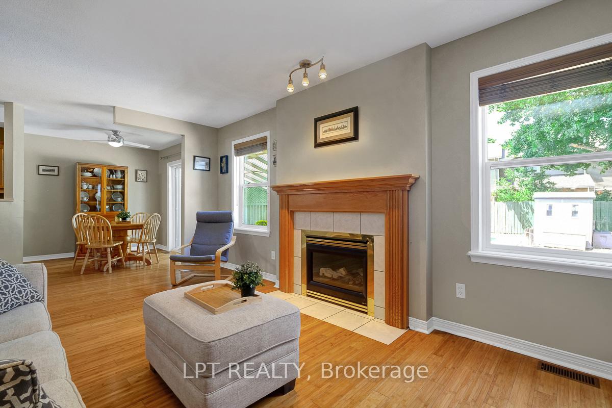 Photo 7 of 5 Benchland Street, Ottawa, Barrhaven - Longfields — HOMEH