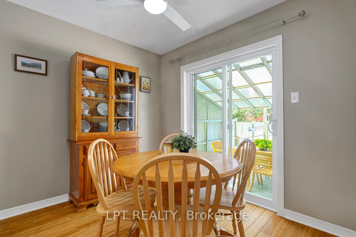 Photo 11 of 5 Benchland Street, Ottawa, Barrhaven - Longfields — HOMEH