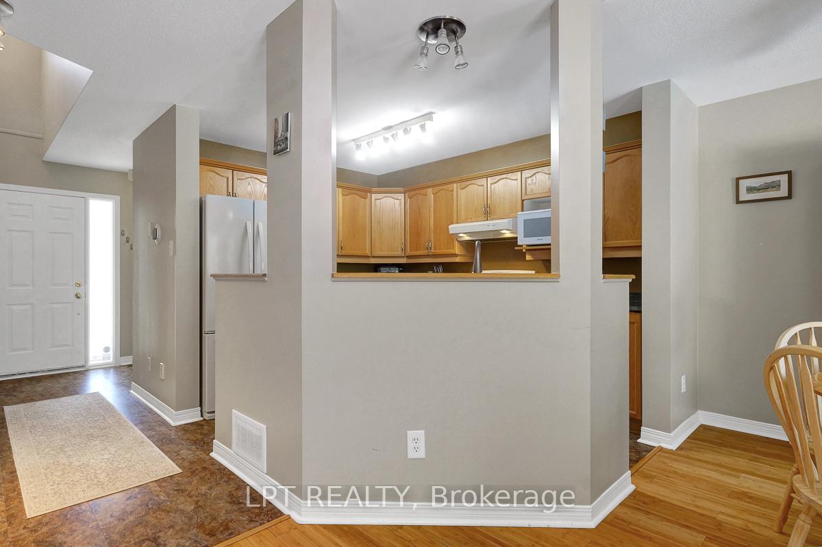 Photo 13 of 5 Benchland Street, Ottawa, Barrhaven - Longfields — HOMEH