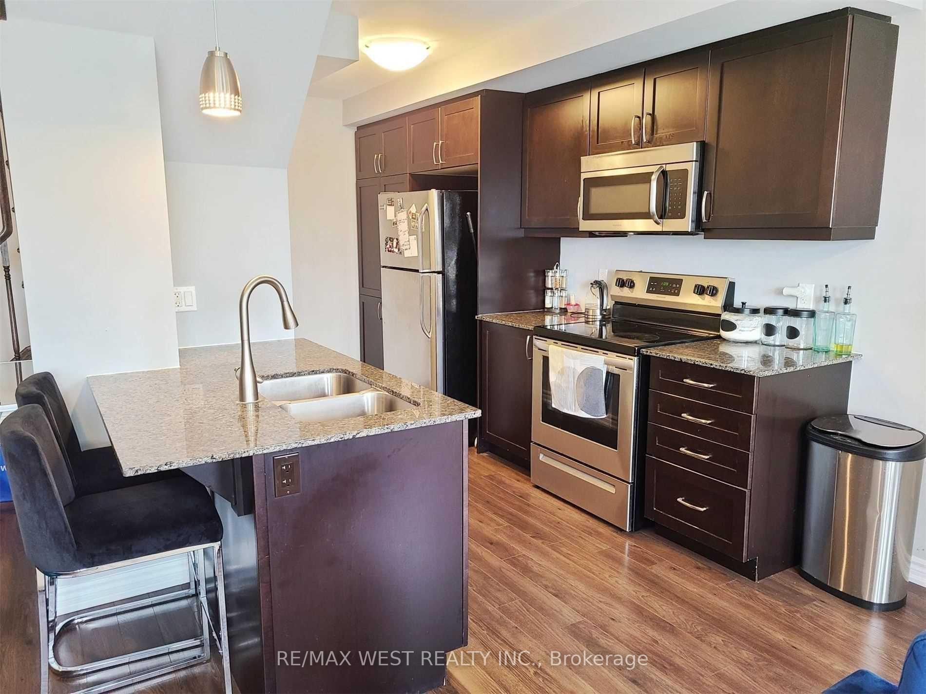 Photo 4 of Unit 55, 118 Daylily Lane, Kitchener, Rosenburg — HOMEH