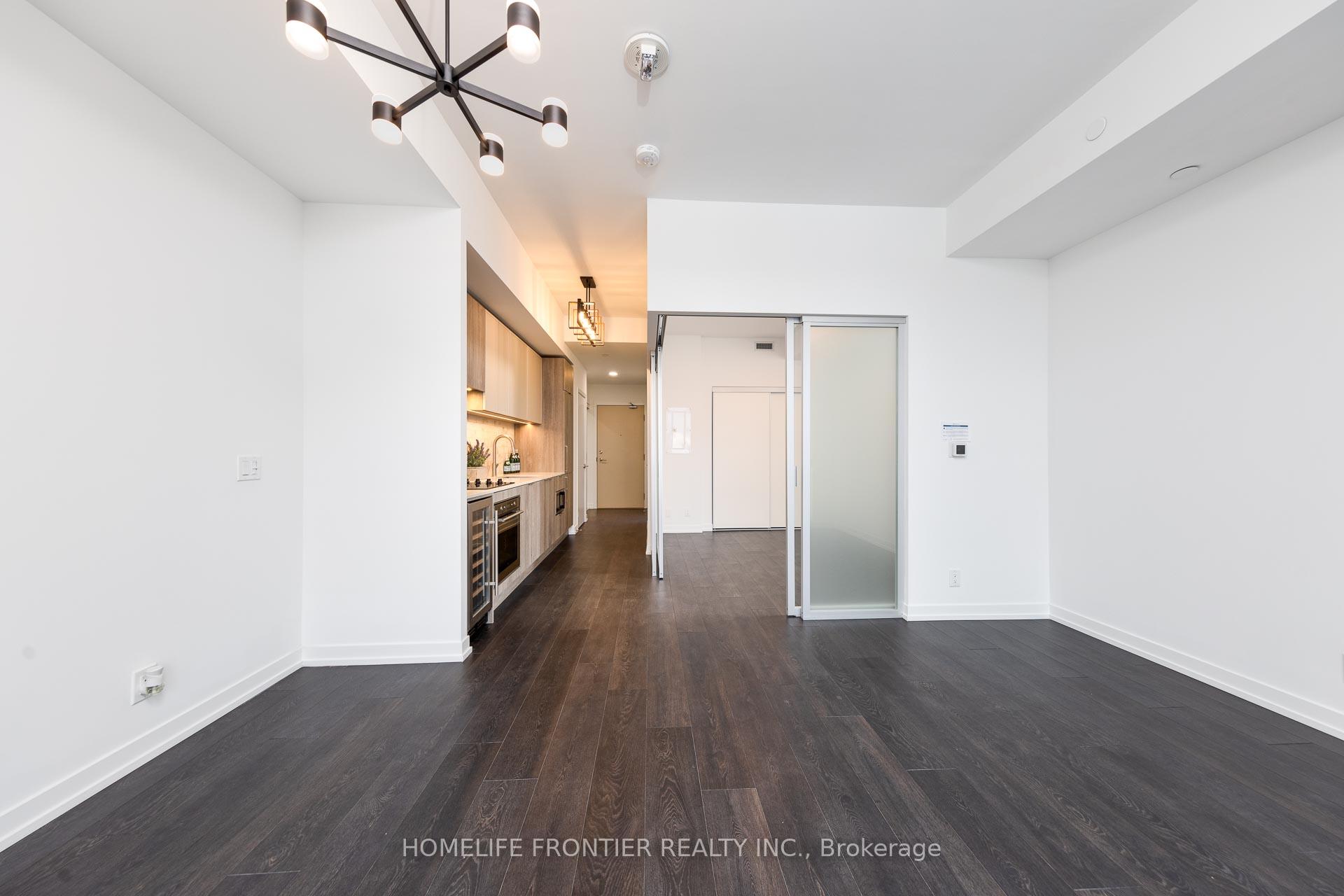 Photo 2 of Unit 712, 2020 Bathurst Street, Toronto, Humewood-Cedarvale — HOMEH